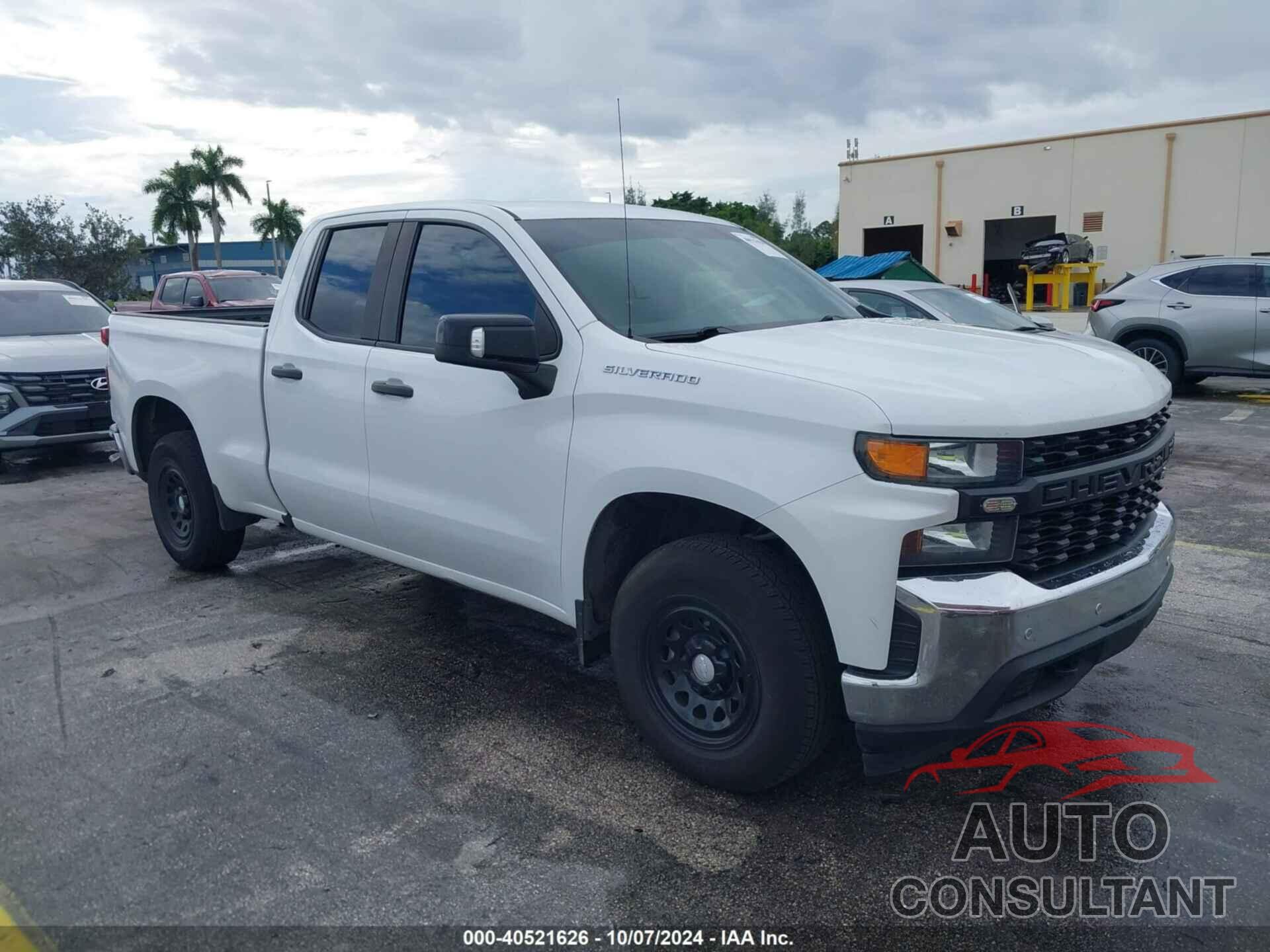 CHEVROLET SILVERADO 2019 - 1GCRWAEH6KZ371205