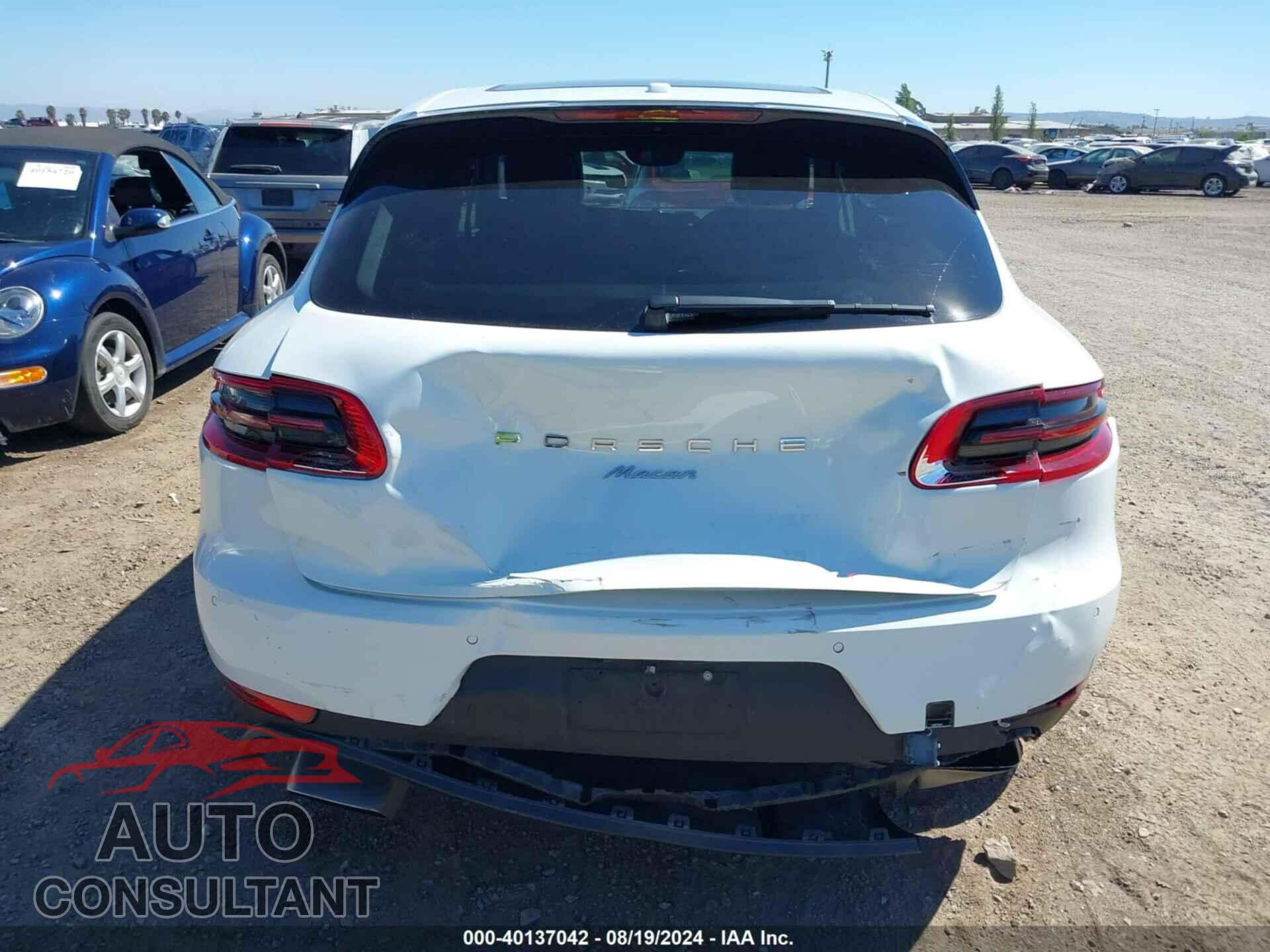 PORSCHE MACAN 2017 - WP1AA2A53HLB05938
