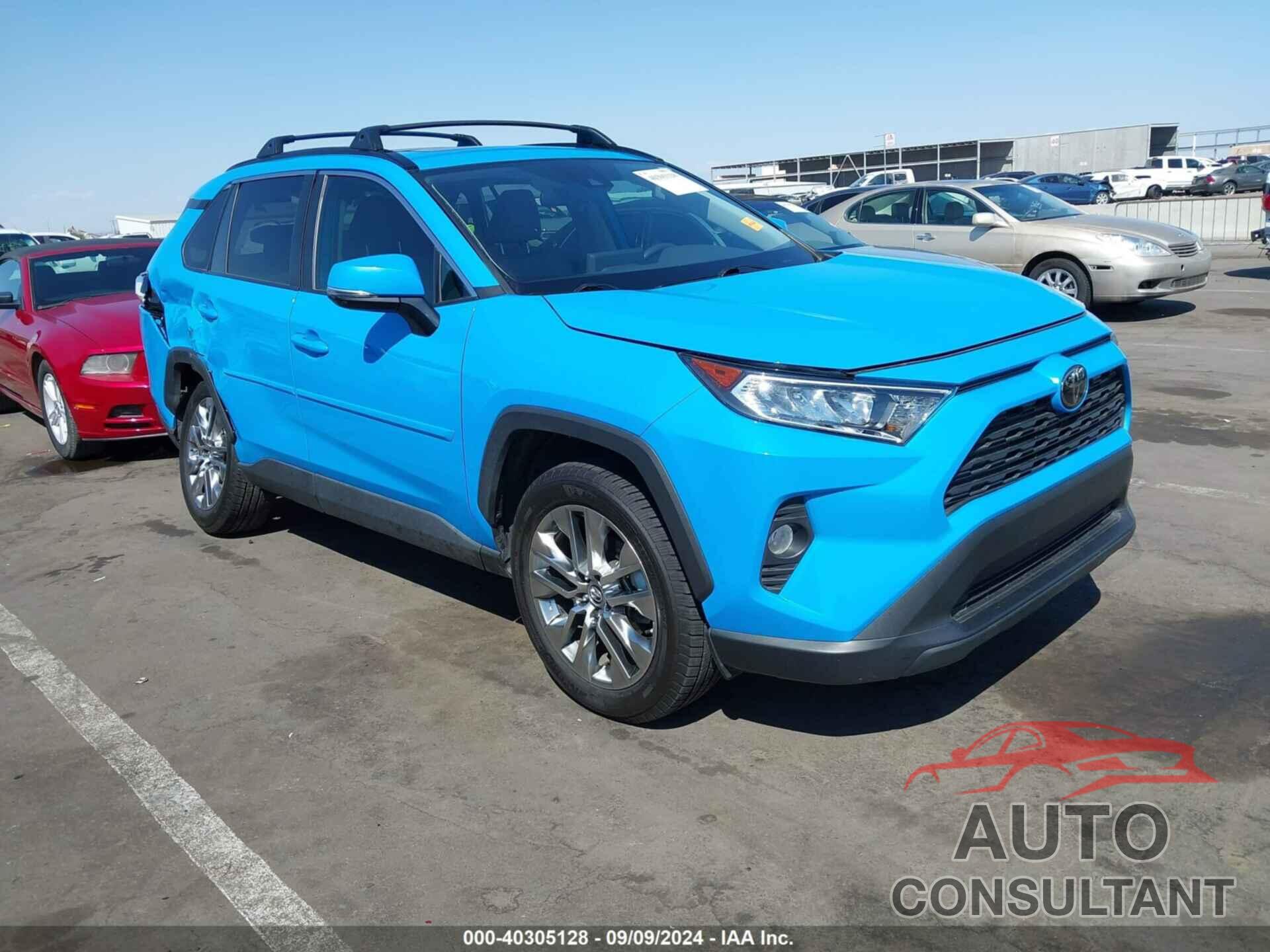 TOYOTA RAV4 2019 - 2T3C1RFV2KW051614