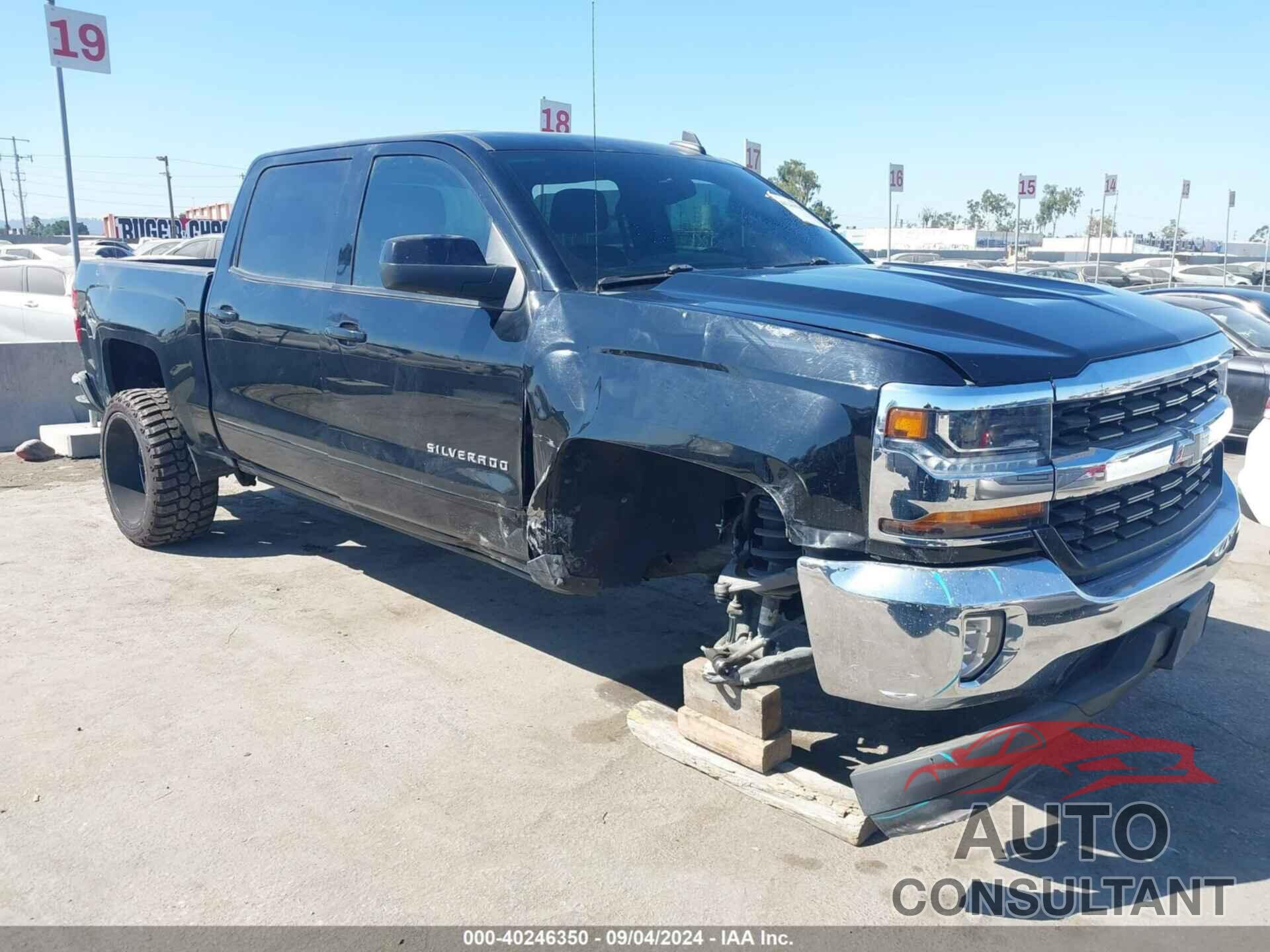 CHEVROLET SILVERADO 1500 2018 - 3GCPCRECXJG408564
