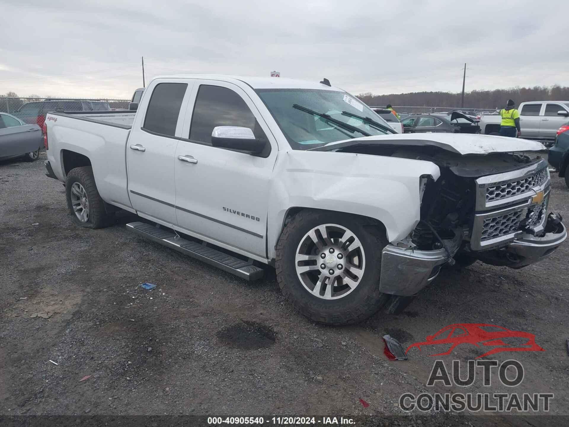 CHEVROLET SILVERADO 1500 2014 - 1GCVKREC3EZ232604