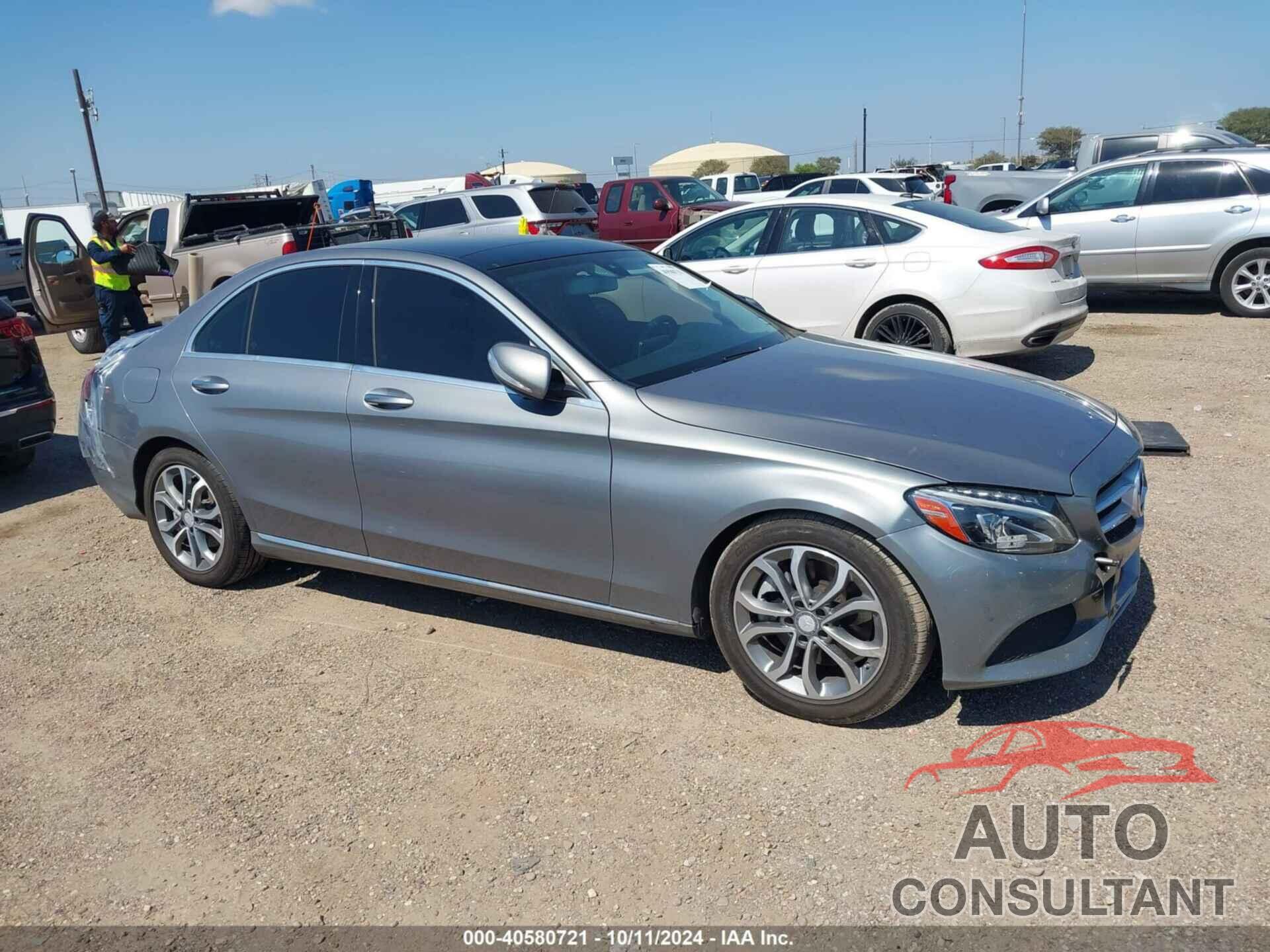 MERCEDES-BENZ C 300 2015 - 55SWF4JB4FU076801