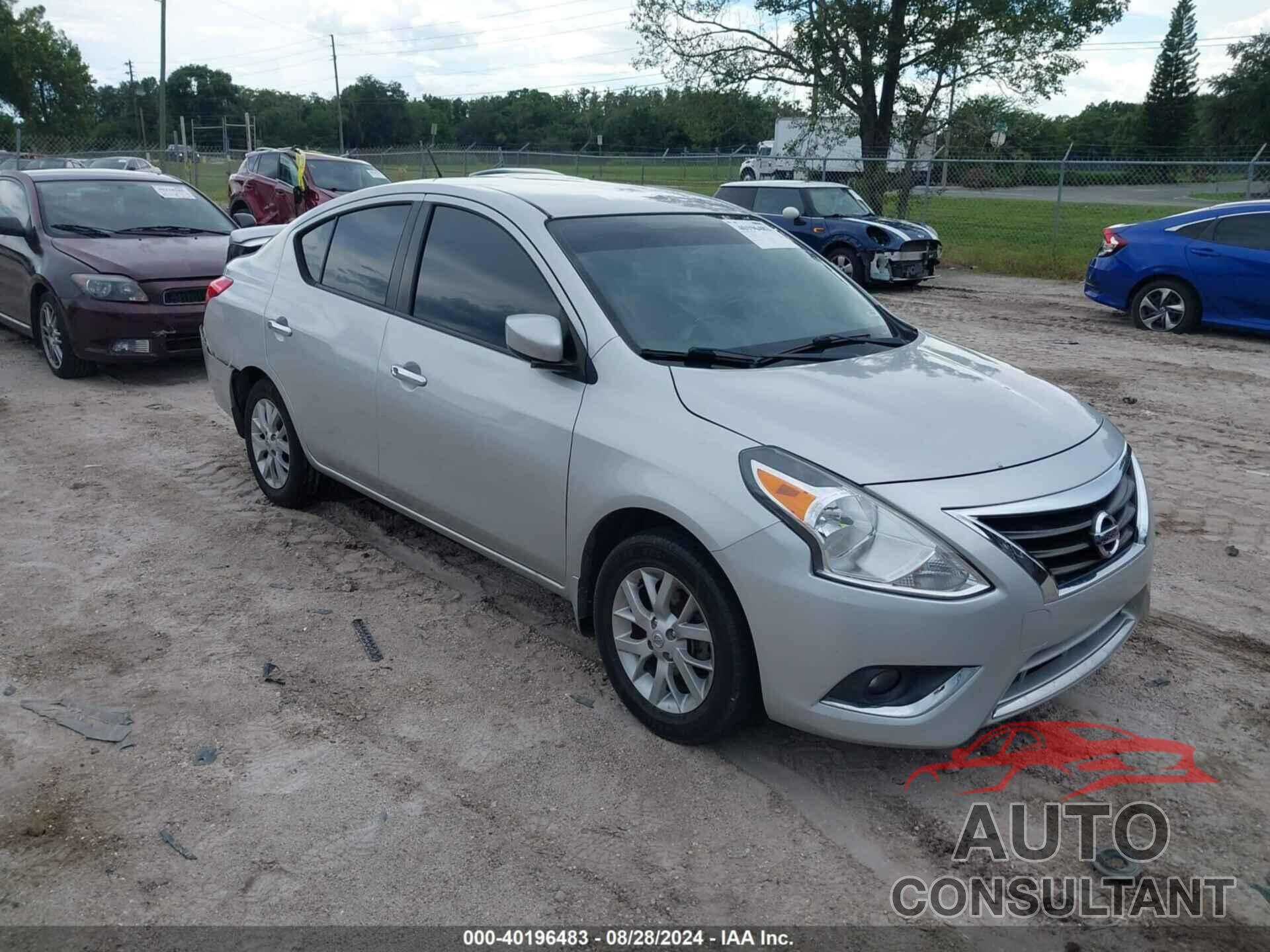 NISSAN VERSA 2017 - 3N1CN7AP5HL880343