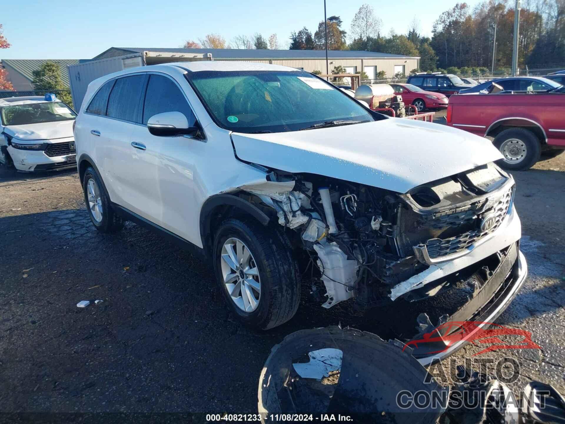 KIA SORENTO 2019 - 5XYPG4A5XKG566496