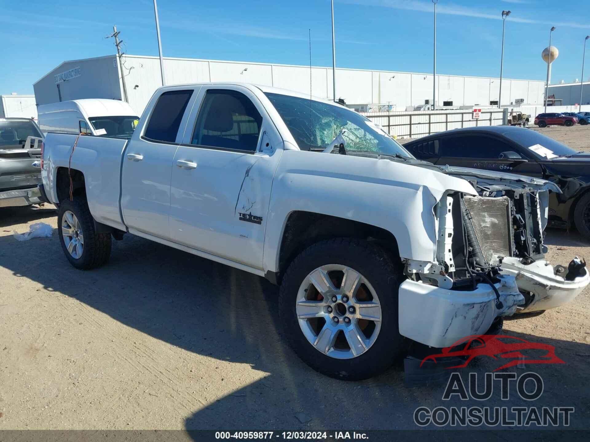 CHEVROLET SILVERADO 1500 2014 - 1GCRCREH7EZ322722