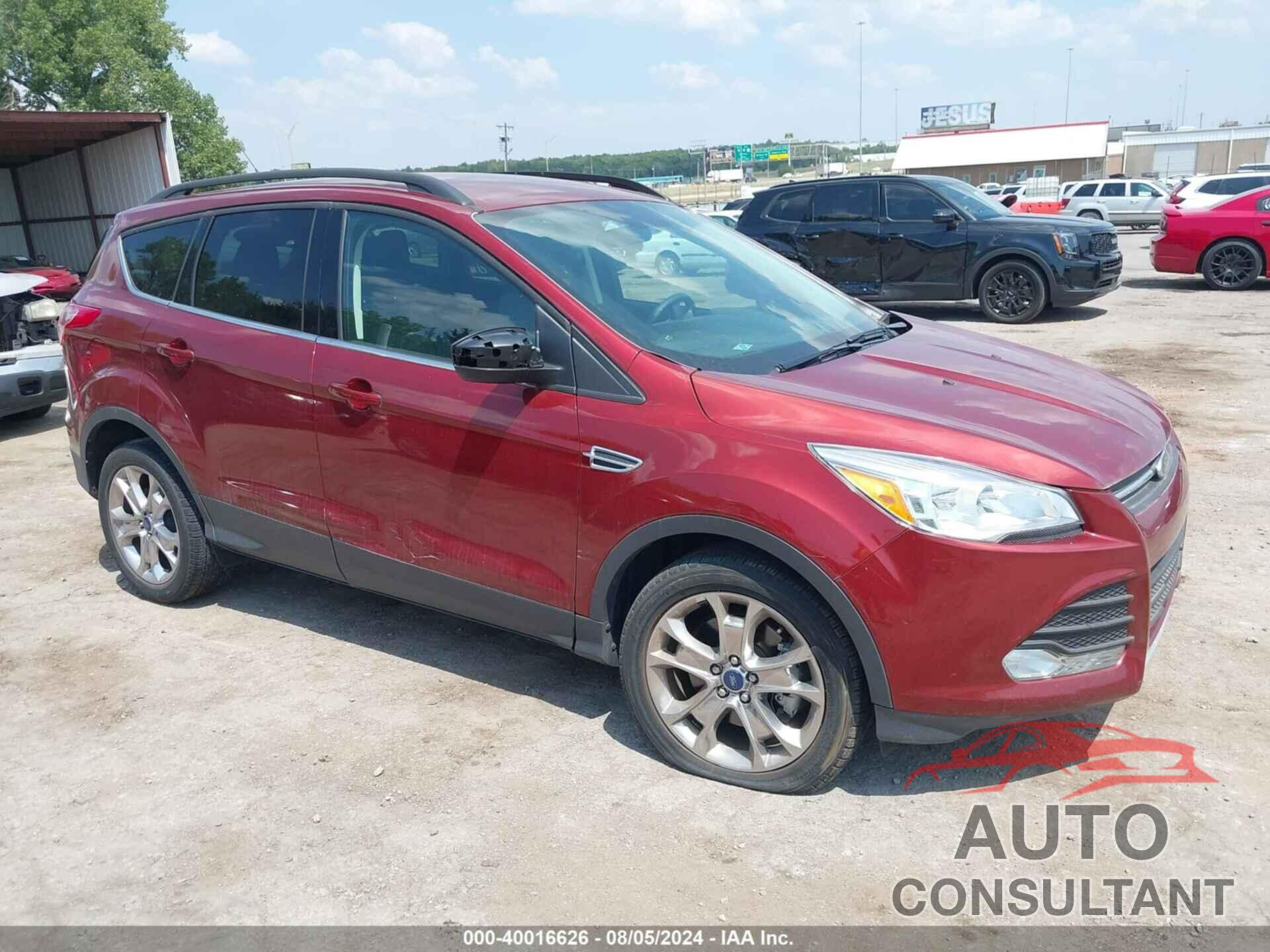 FORD ESCAPE 2016 - 1FMCU9G93GUB05561