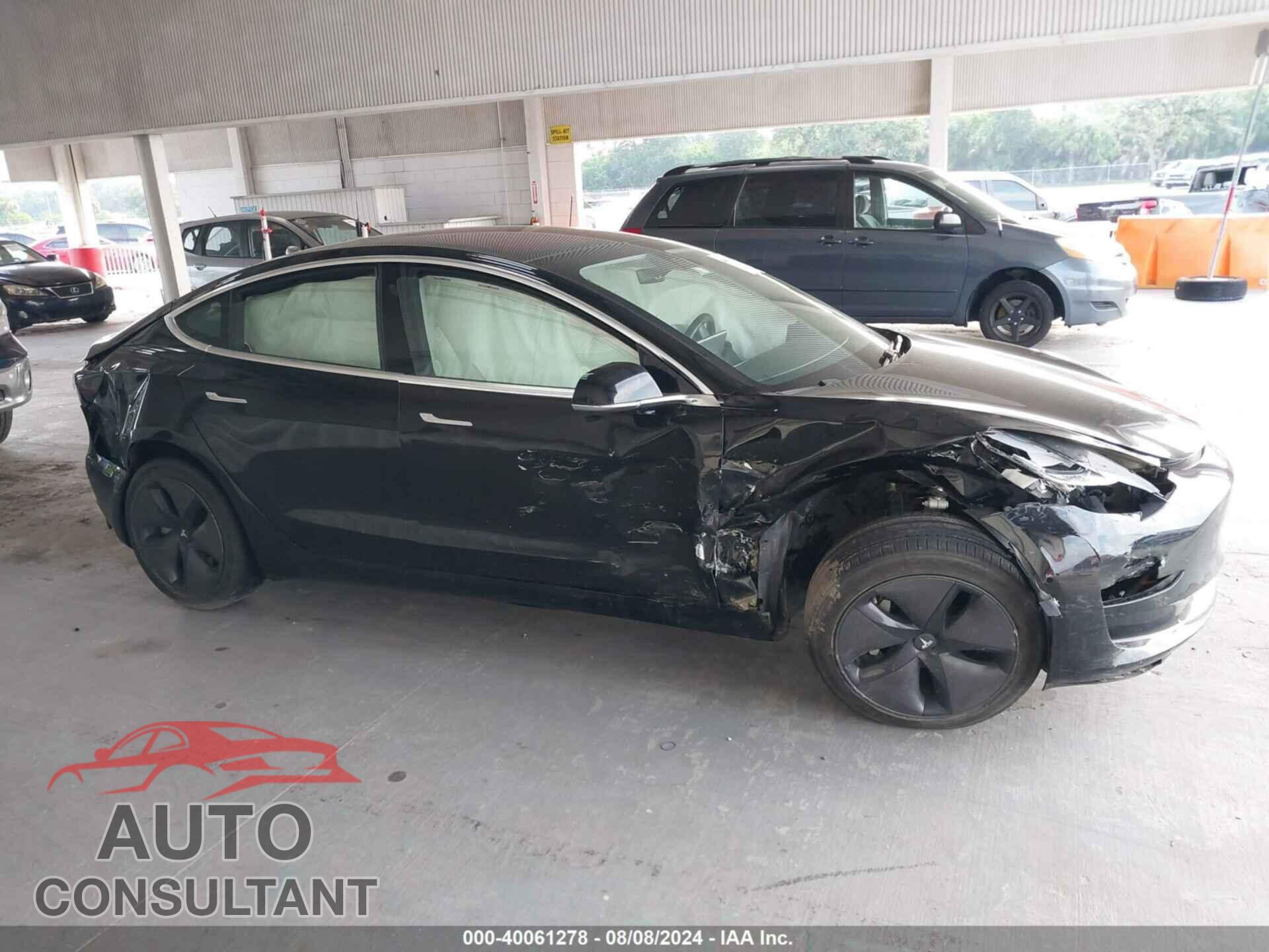 TESLA MODEL 3 2018 - 5YJ3E1EA6JF155189
