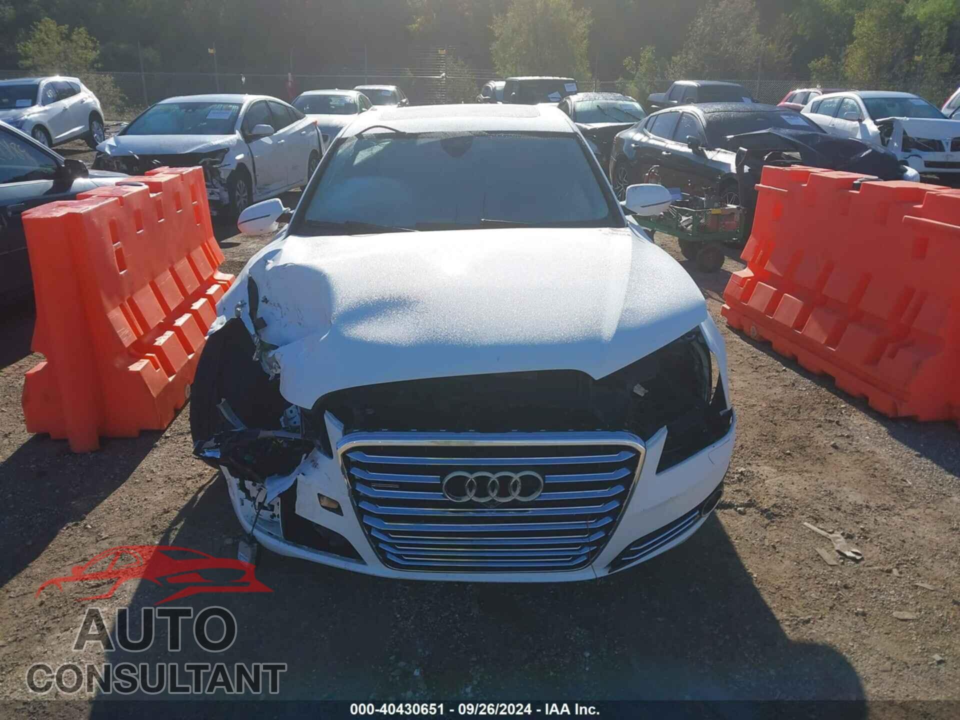 AUDI A8 2013 - WAUA2AFD9DN017867