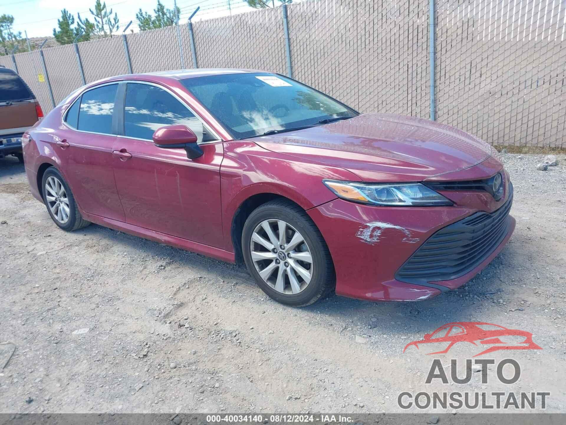 TOYOTA CAMRY 2018 - 4T1B11HK0JU652589
