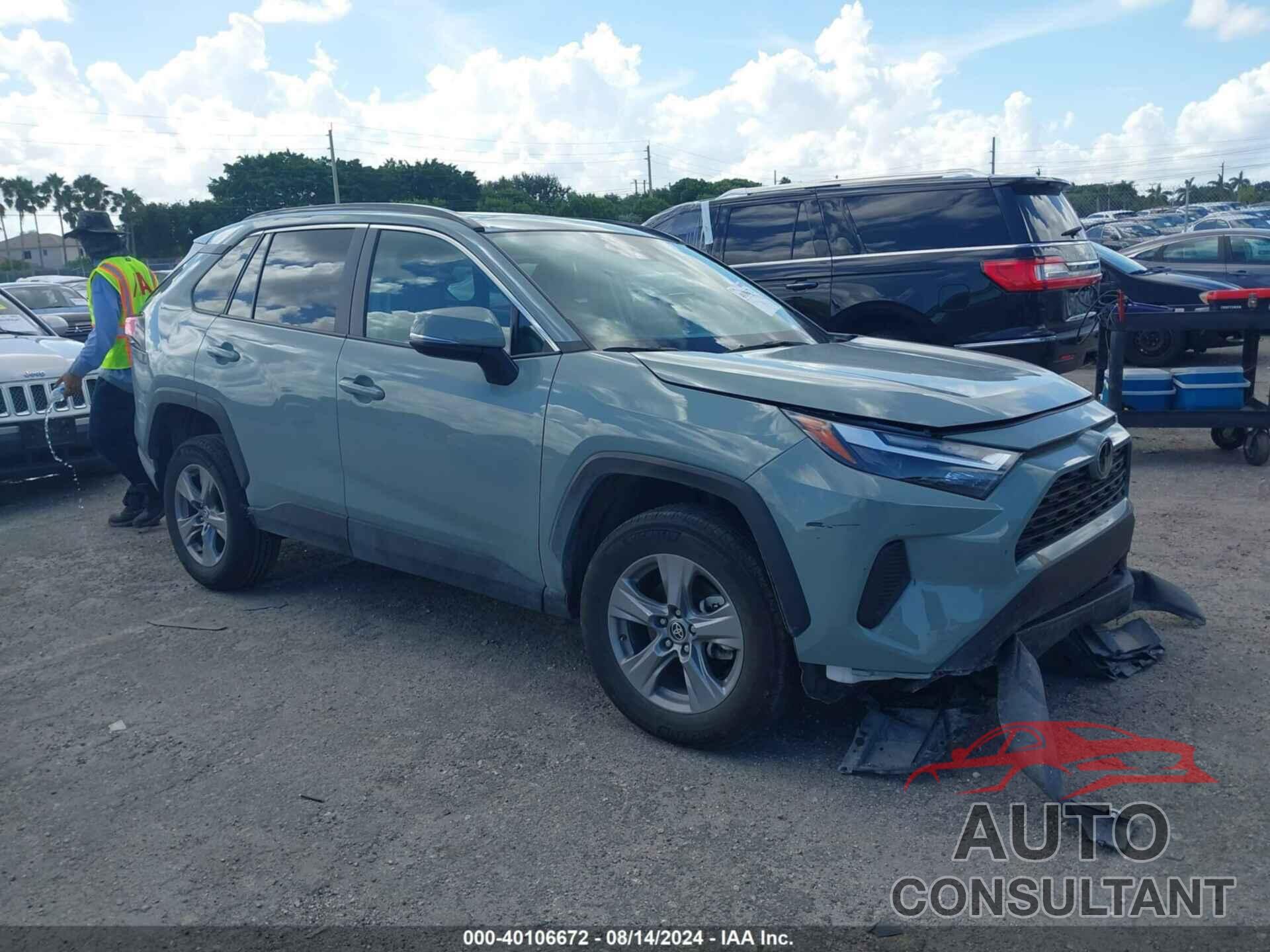 TOYOTA RAV4 2022 - 2T3W1RFV1NW208583