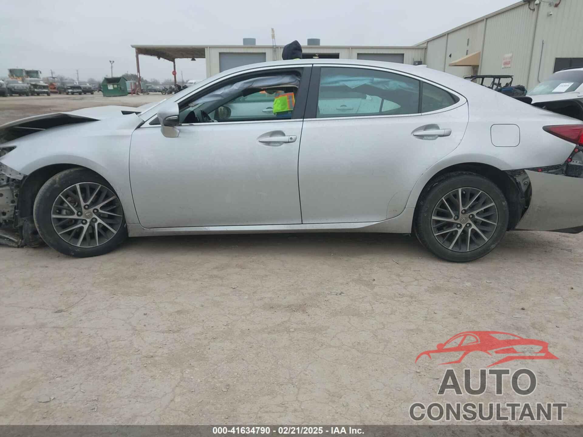 LEXUS ES 350 2017 - 58ABK1GG8HU070107