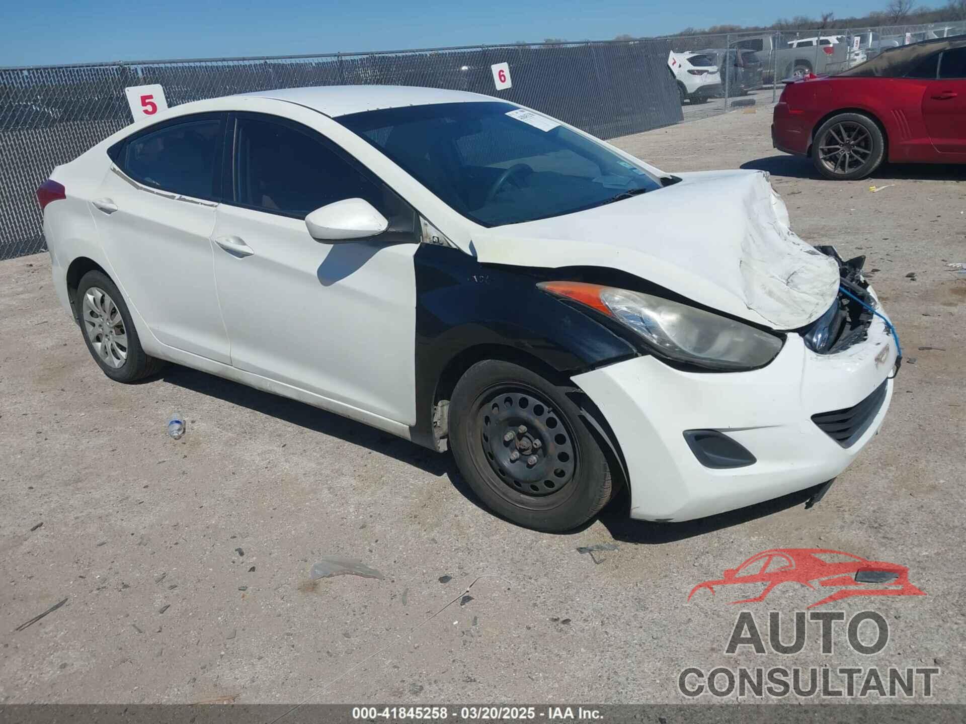 HYUNDAI ELANTRA 2011 - 5NPDH4AE9BH029465