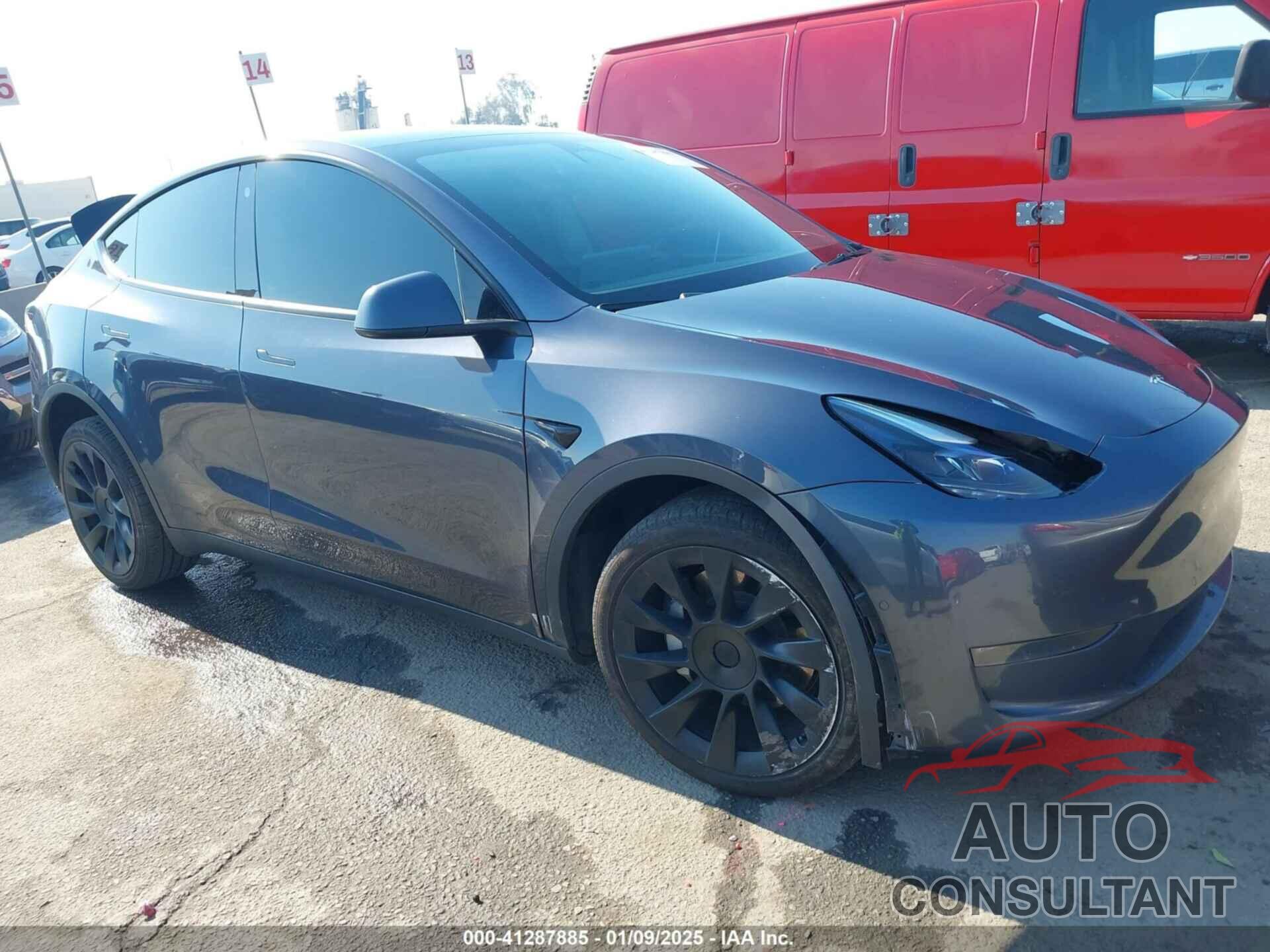 TESLA MODEL Y 2022 - 7SAYGDEE4NF522698