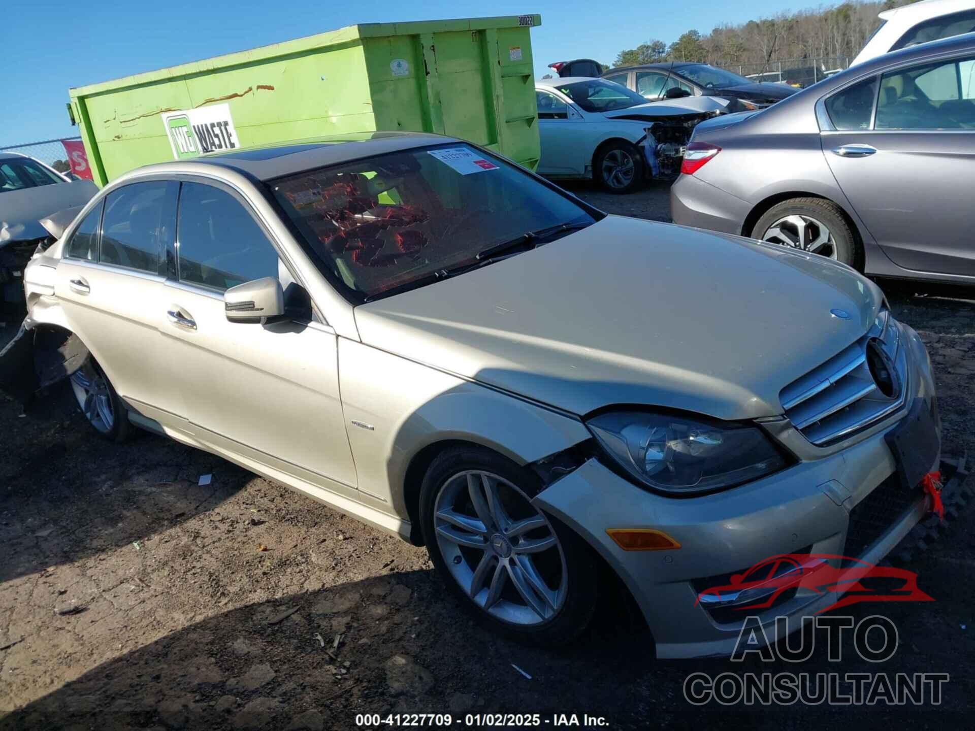 MERCEDES-BENZ C 250 2012 - WDDGF4HB6CA668688