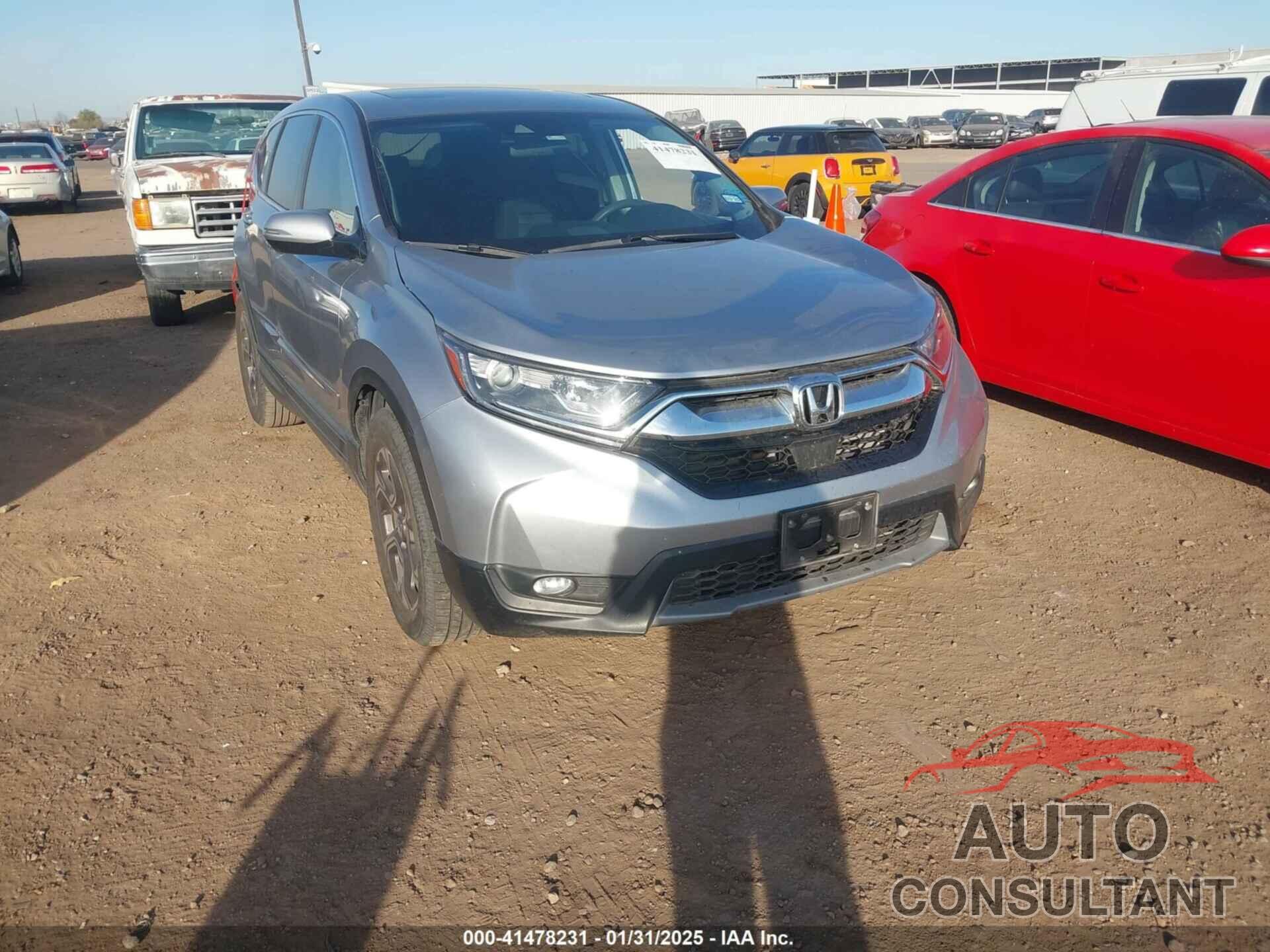 HONDA CR-V 2018 - 7FARW1H57JE030129