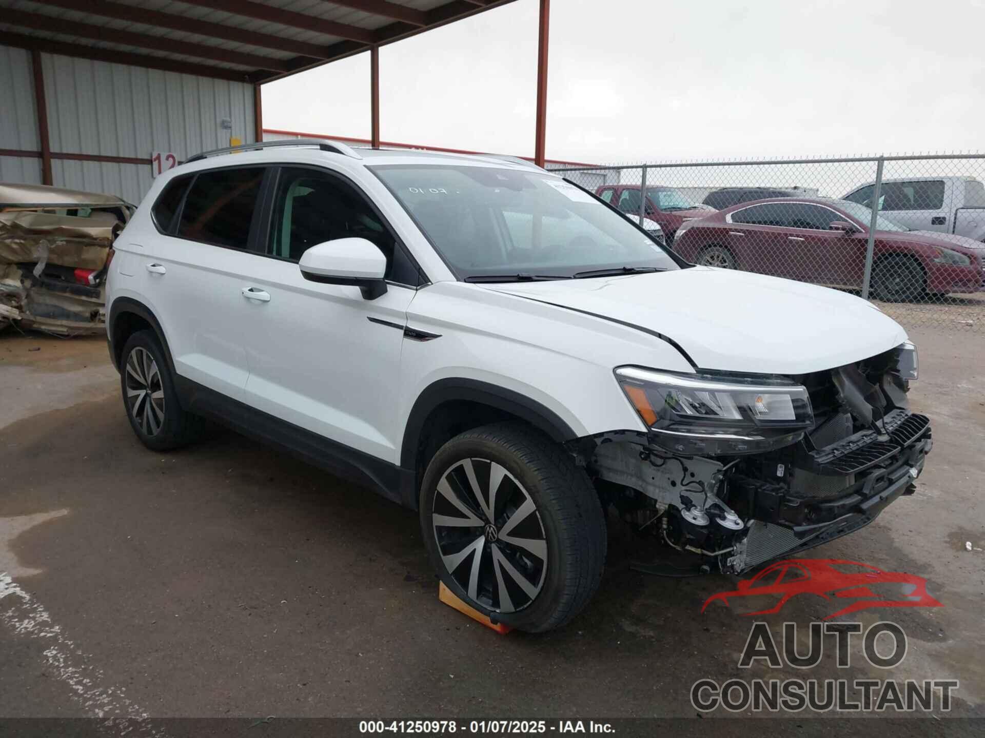 VOLKSWAGEN TAOS 2024 - 3VVEX7B25RM043592