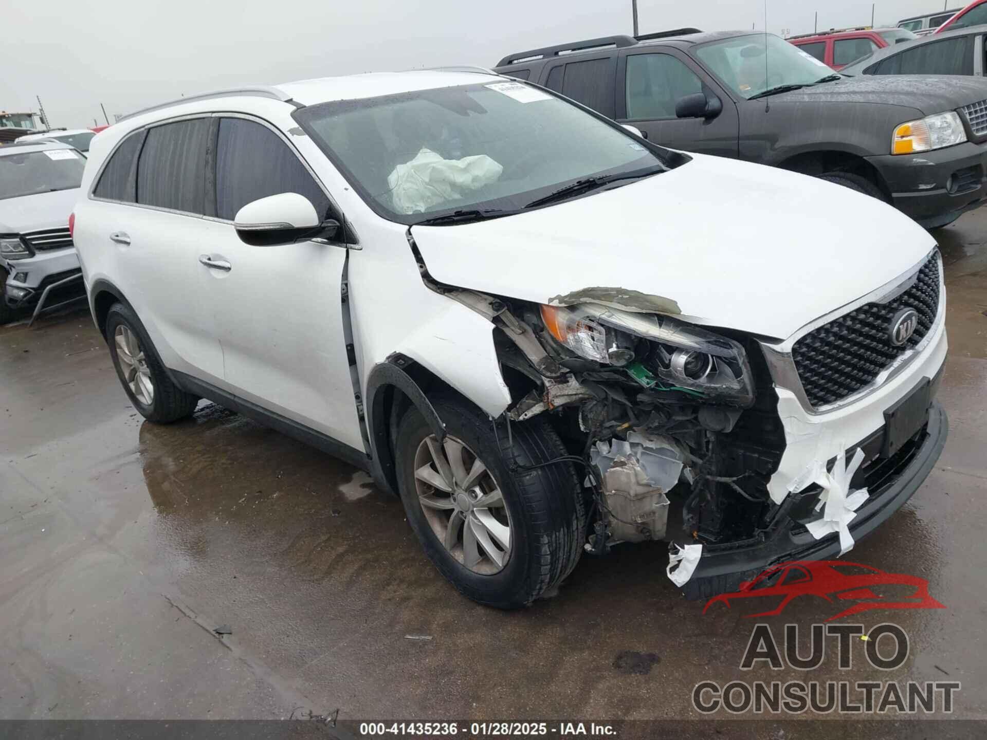 KIA SORENTO 2017 - 5XYPG4A37HG257883