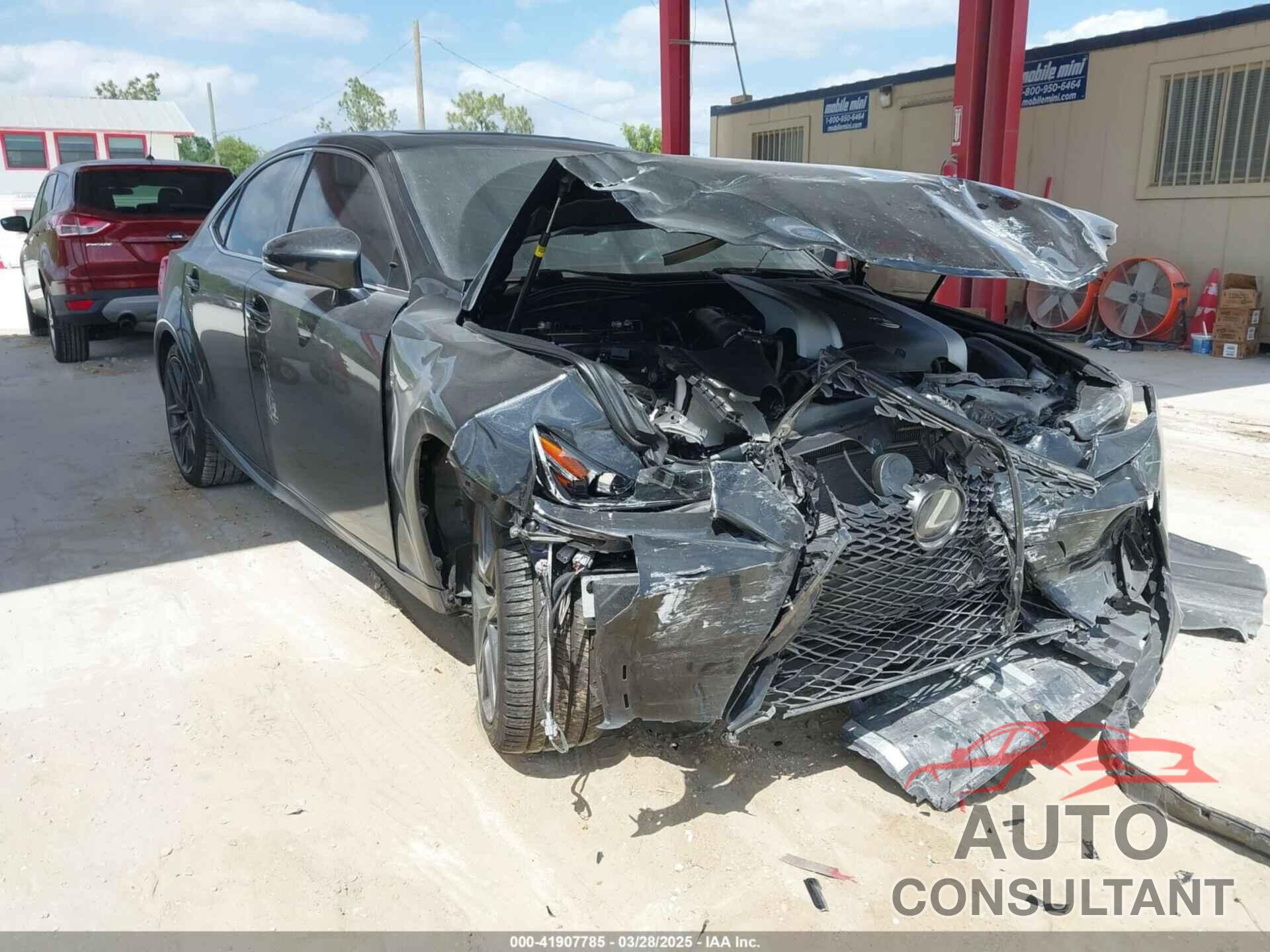 LEXUS IS 300 2019 - JTHC81D29K5035258