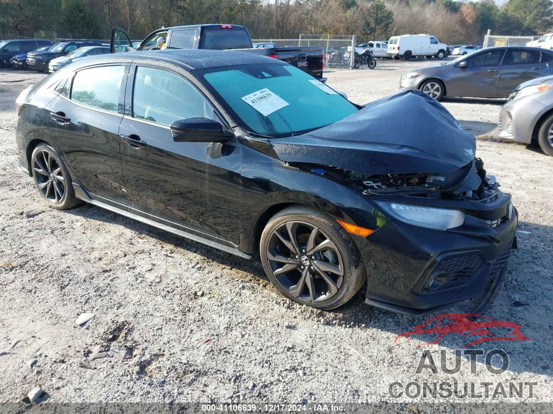 HONDA CIVIC 2018 - SHHFK7H95JU219229