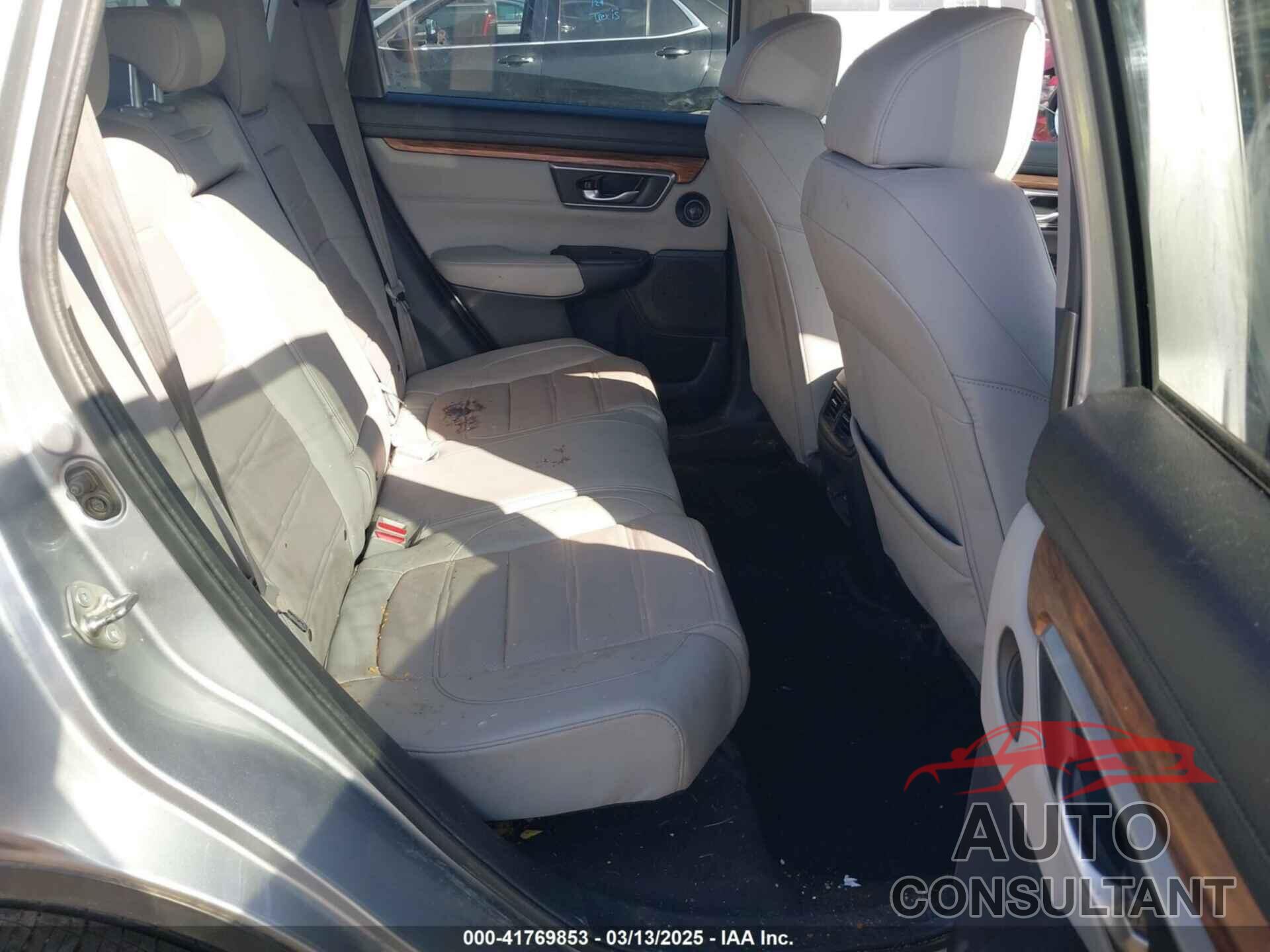 HONDA CR-V 2017 - 5J6RW2H81HL043696