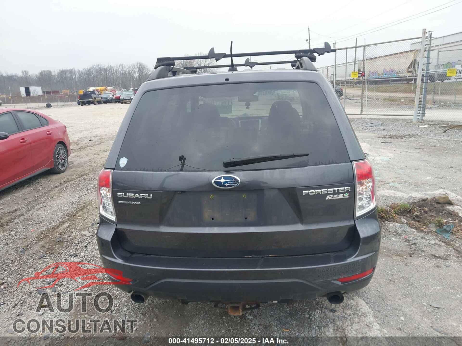 SUBARU FORESTER 2011 - JF2SHAEC3BH745745