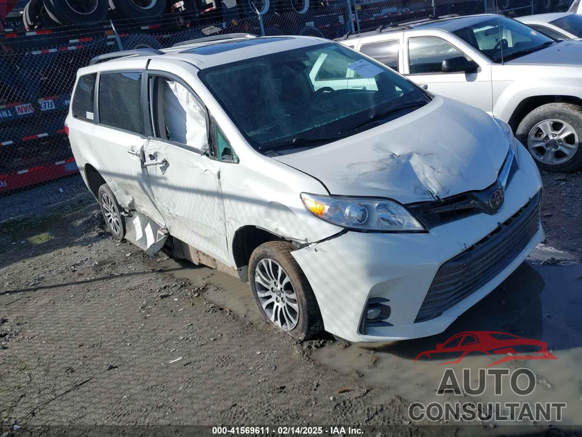 TOYOTA SIENNA 2020 - 5TDYZ3DCXLS029196