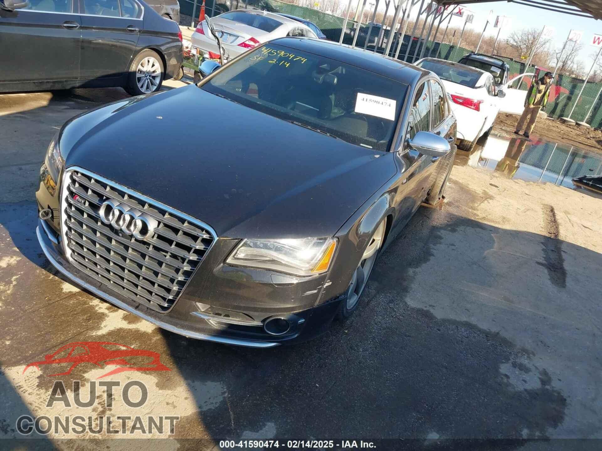 AUDI S8 2014 - WAUD2AFD8EN003571