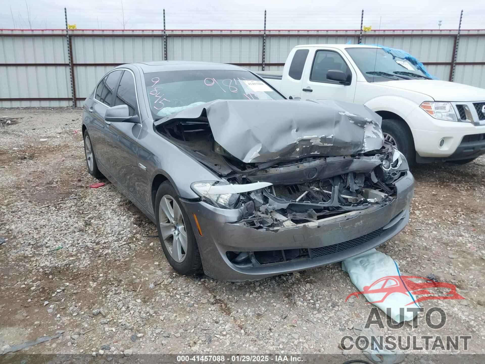 BMW 528I 2013 - WBAXG5C5XDD229845