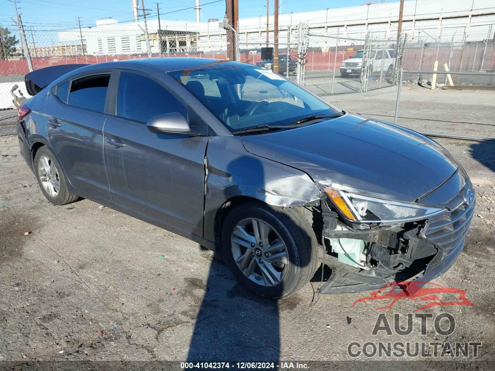 HYUNDAI ELANTRA 2019 - 5NPD84LF2KH445797