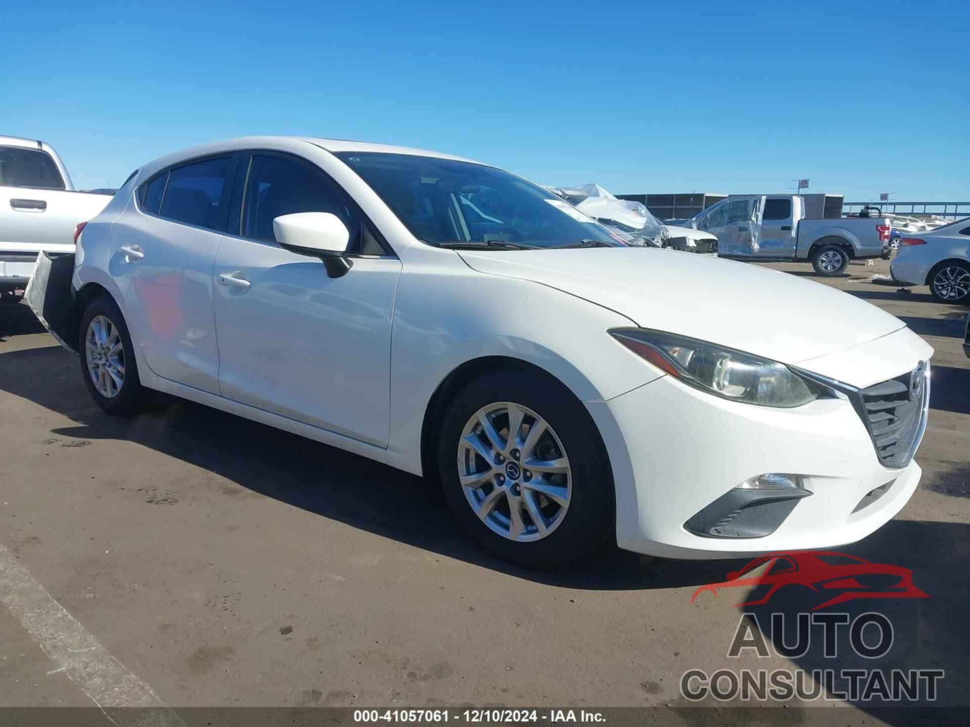 MAZDA MAZDA3 2014 - JM1BM1M76E1102043