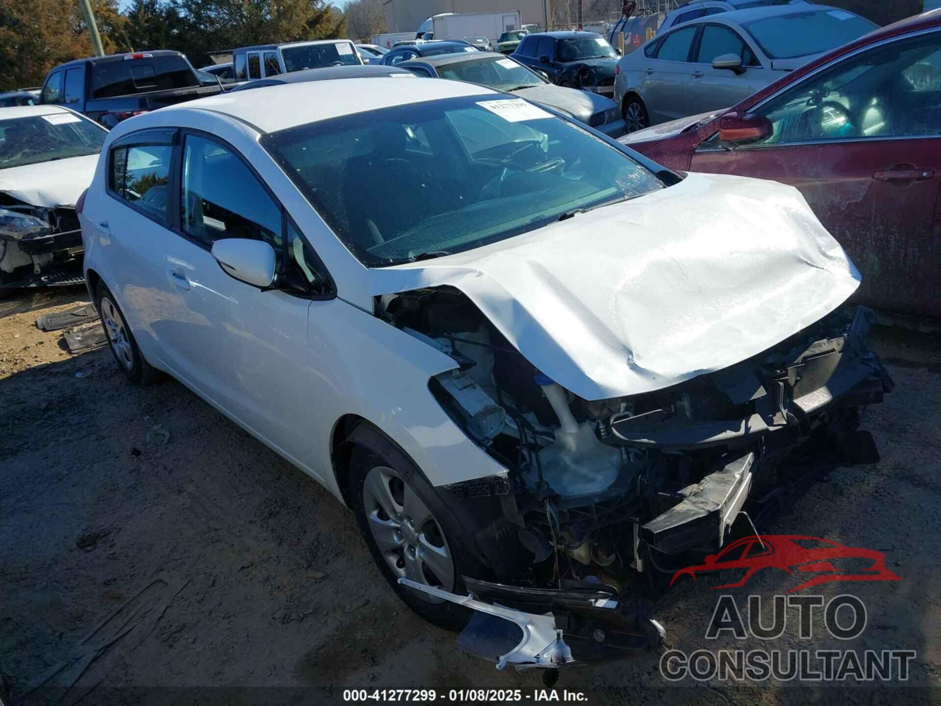 KIA FORTE 2017 - KNAFK5A88H5703198