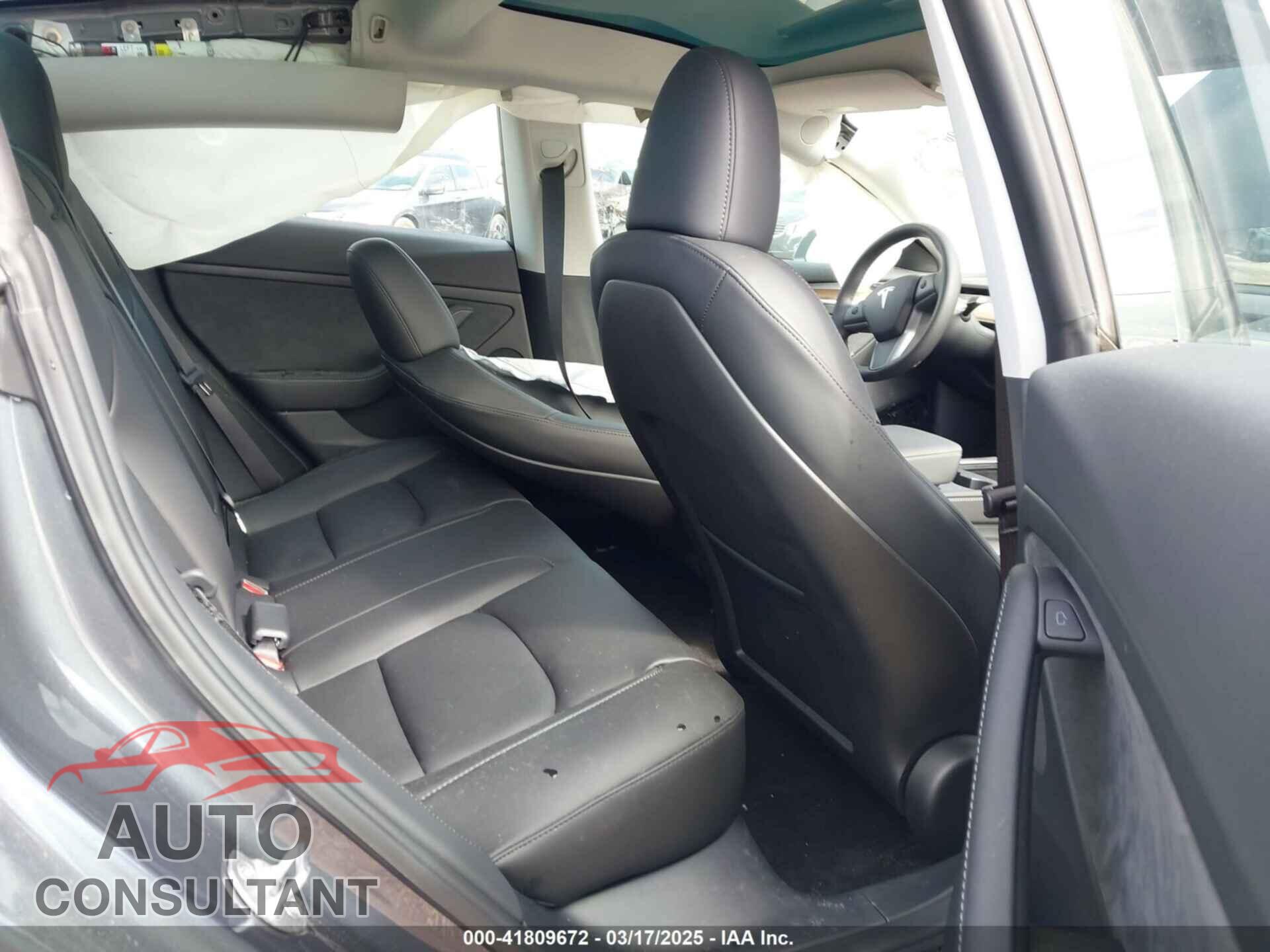 TESLA MODEL 3 2023 - 5YJ3E1EA1PF716004