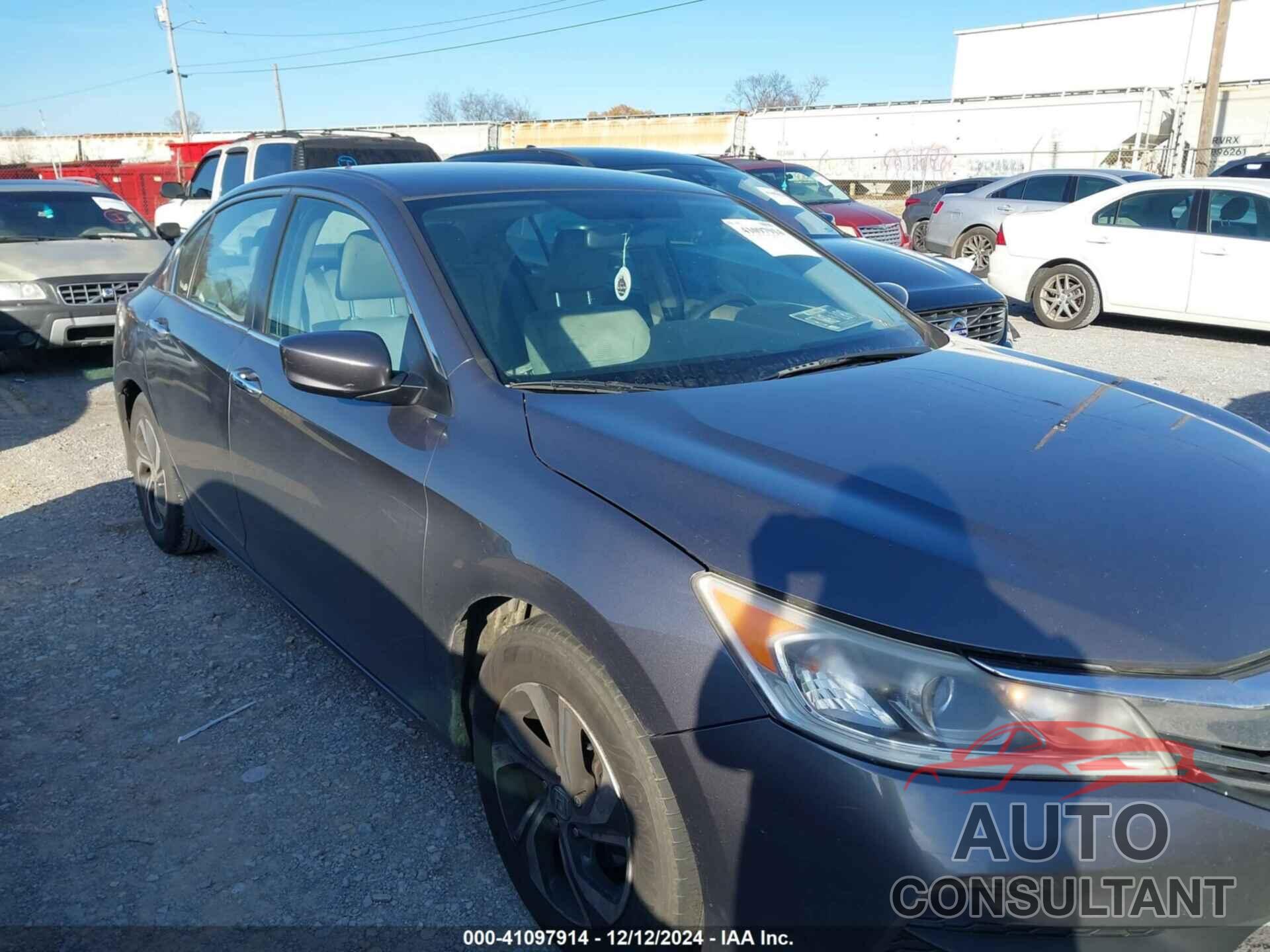 HONDA ACCORD 2016 - 1HGCR2F38GA107609