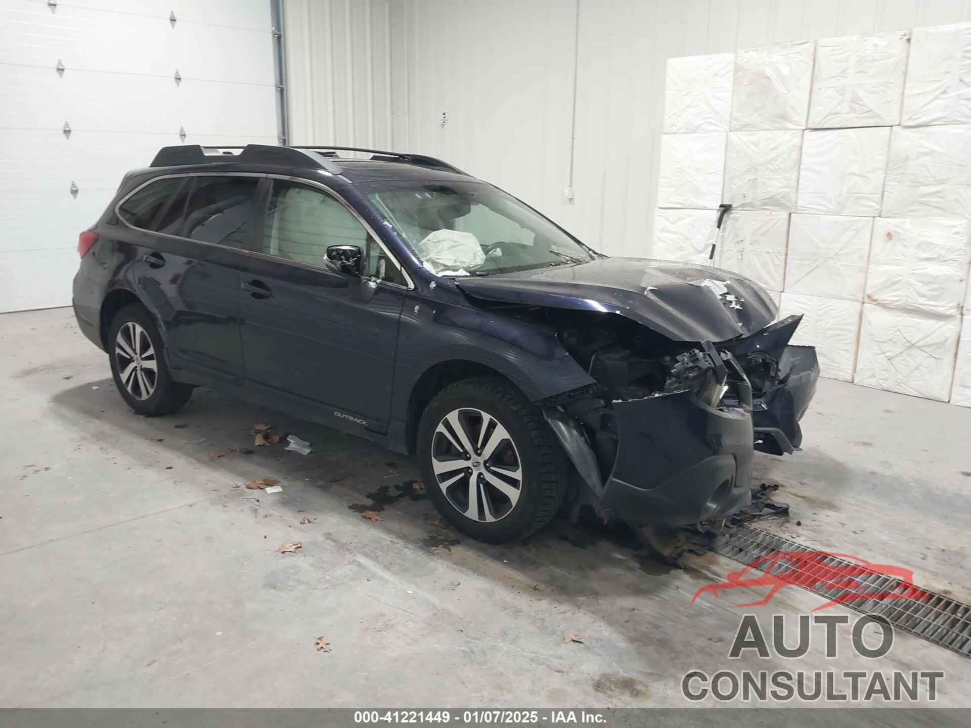 SUBARU OUTBACK 2018 - 4S4BSANC5J3379777