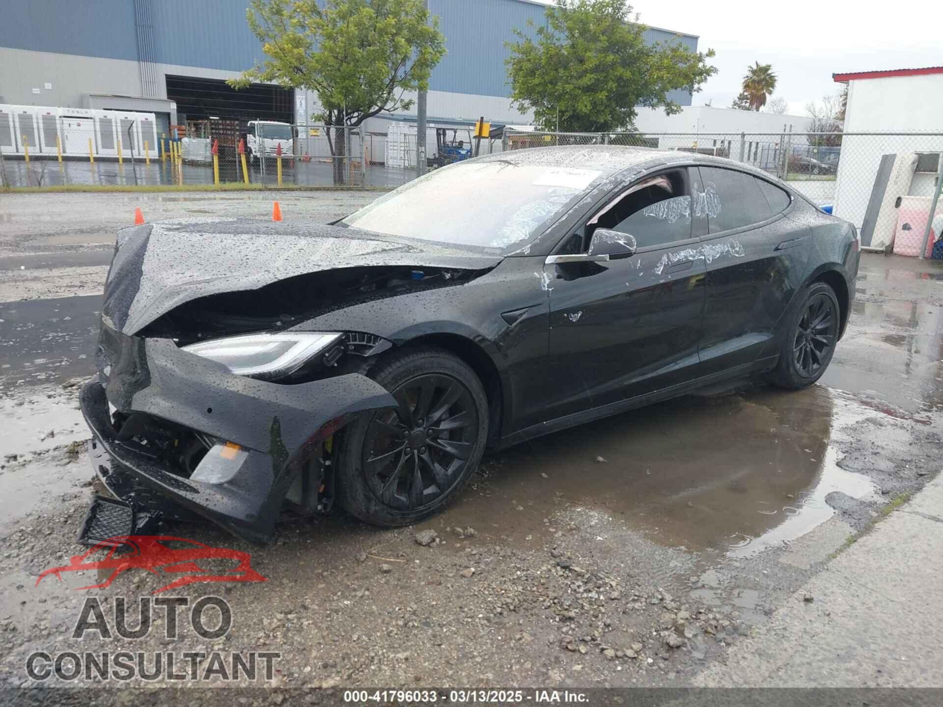 TESLA MODEL S 2017 - 5YJSA1E15HF208658
