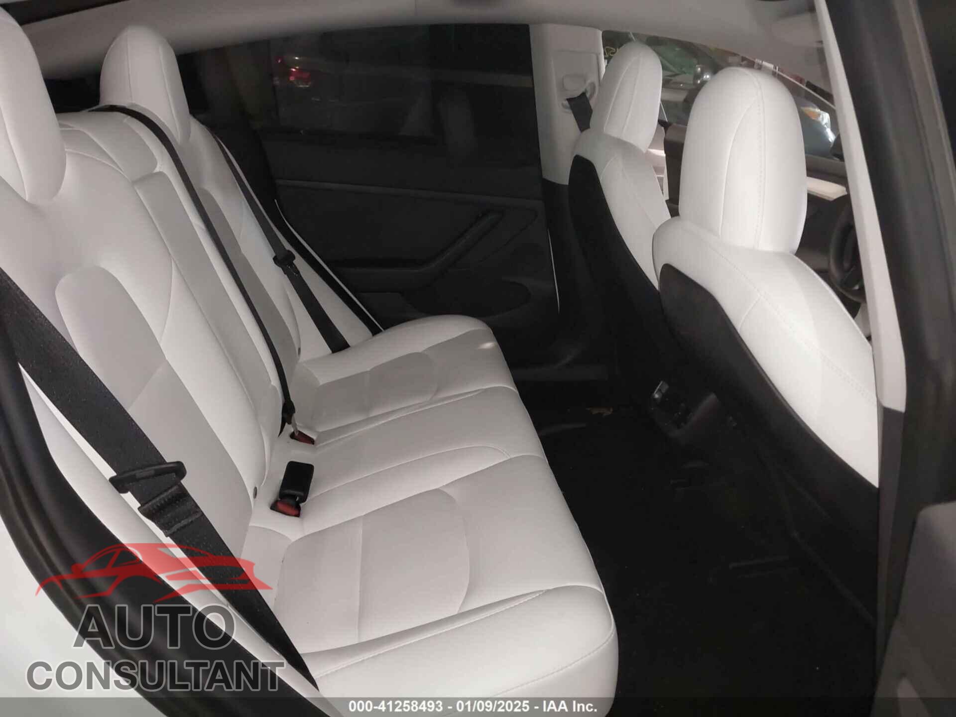 TESLA MODEL 3 2023 - 5YJ3E1EA7PF383727