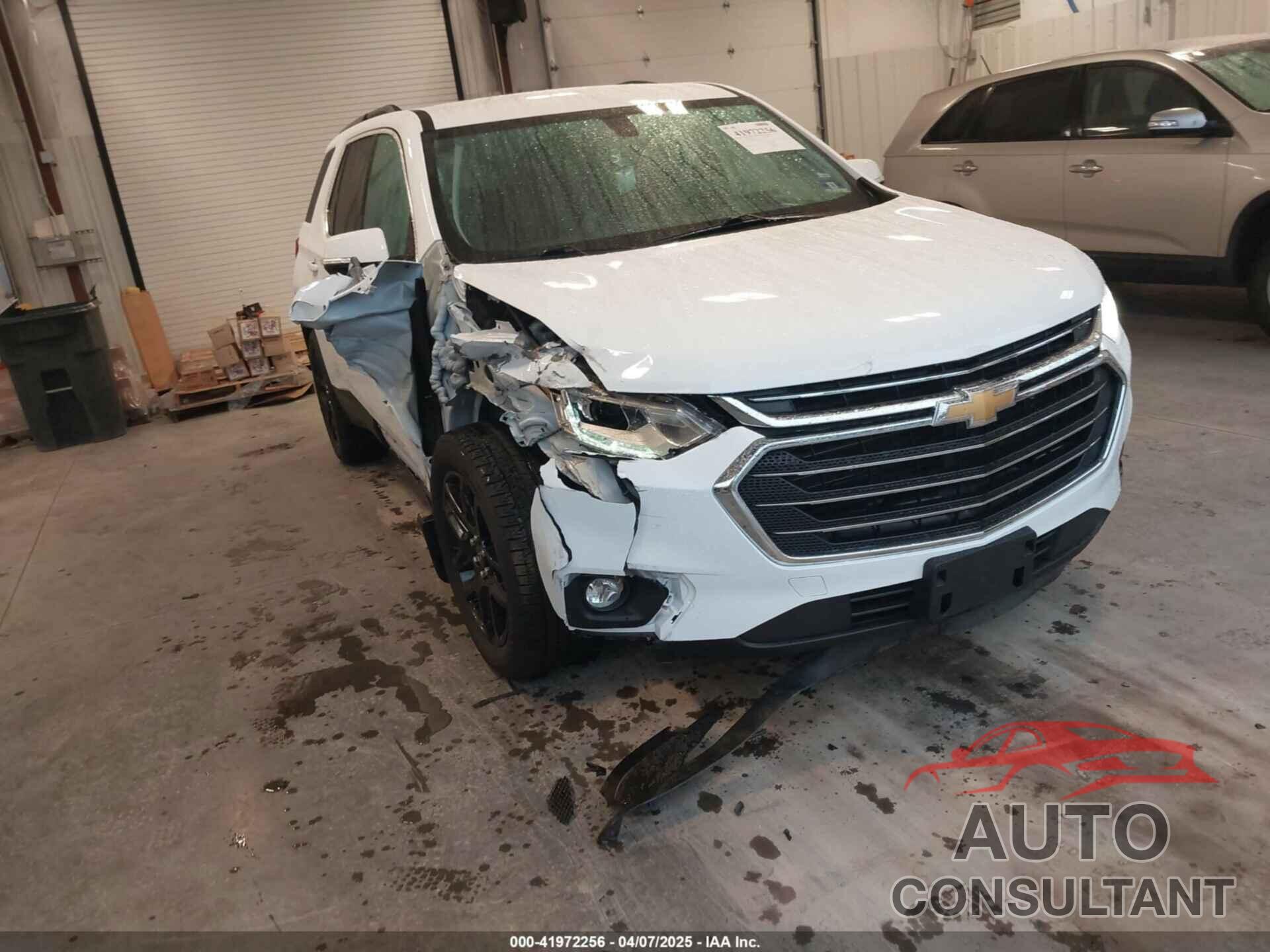 CHEVROLET TRAVERSE 2019 - 1GNEVHKW2KJ208800