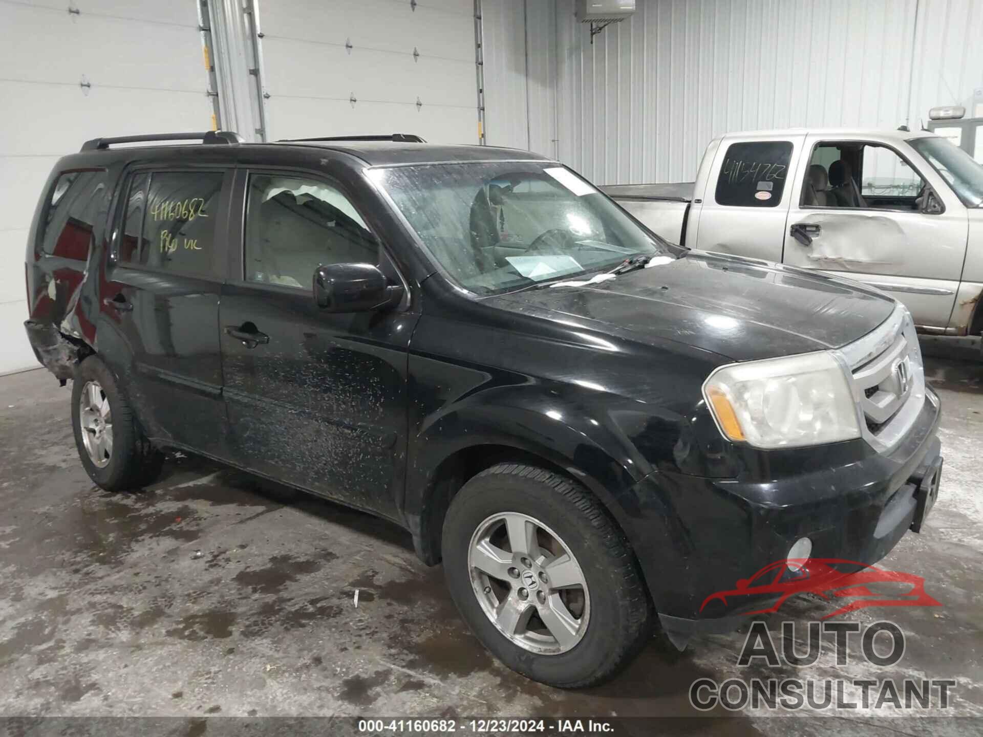 HONDA PILOT 2011 - 5FNYF4H57BB001191