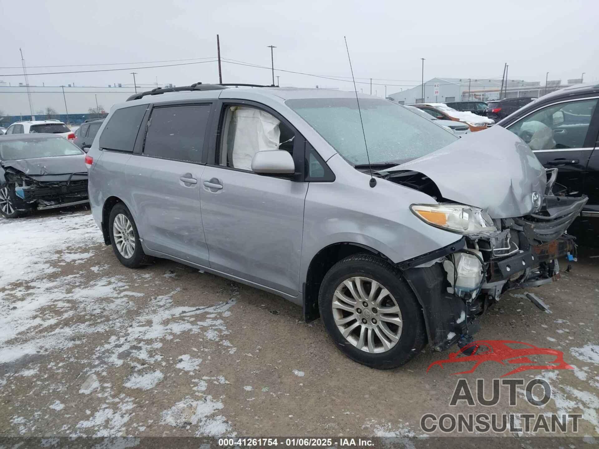 TOYOTA SIENNA 2012 - 5TDYK3DC2CS255625