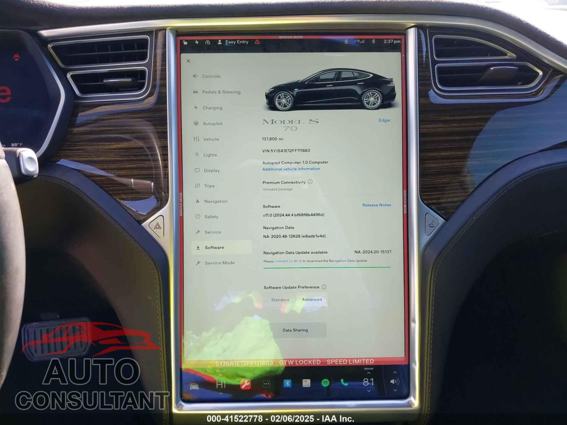 TESLA MODEL S 2015 - 5YJSA1E12FF111883