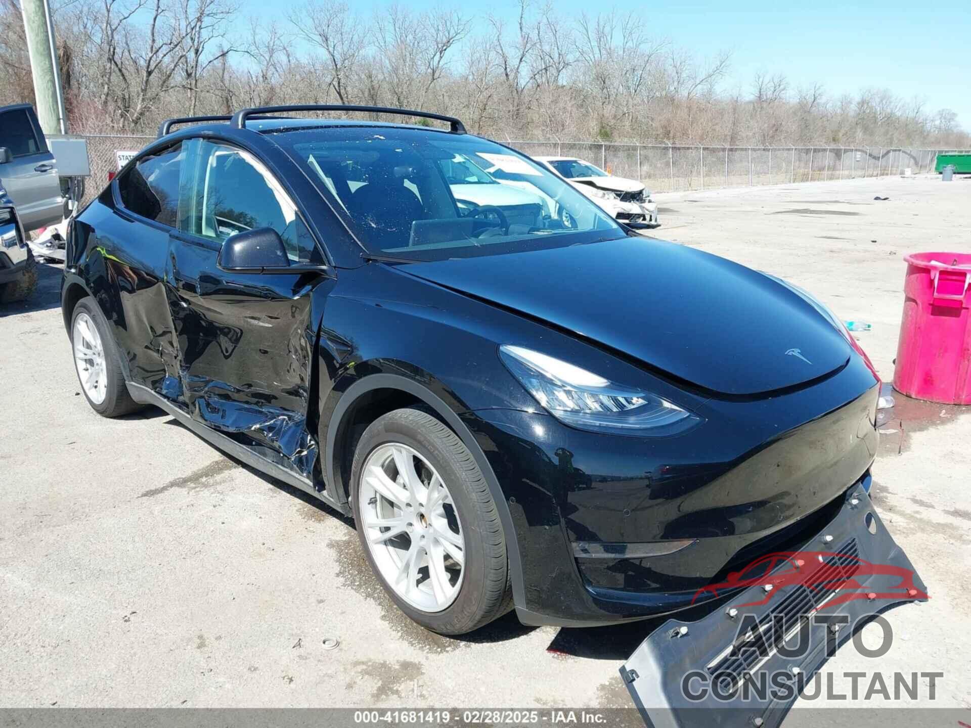 TESLA MODEL Y 2021 - 5YJYGDEE5MF297624