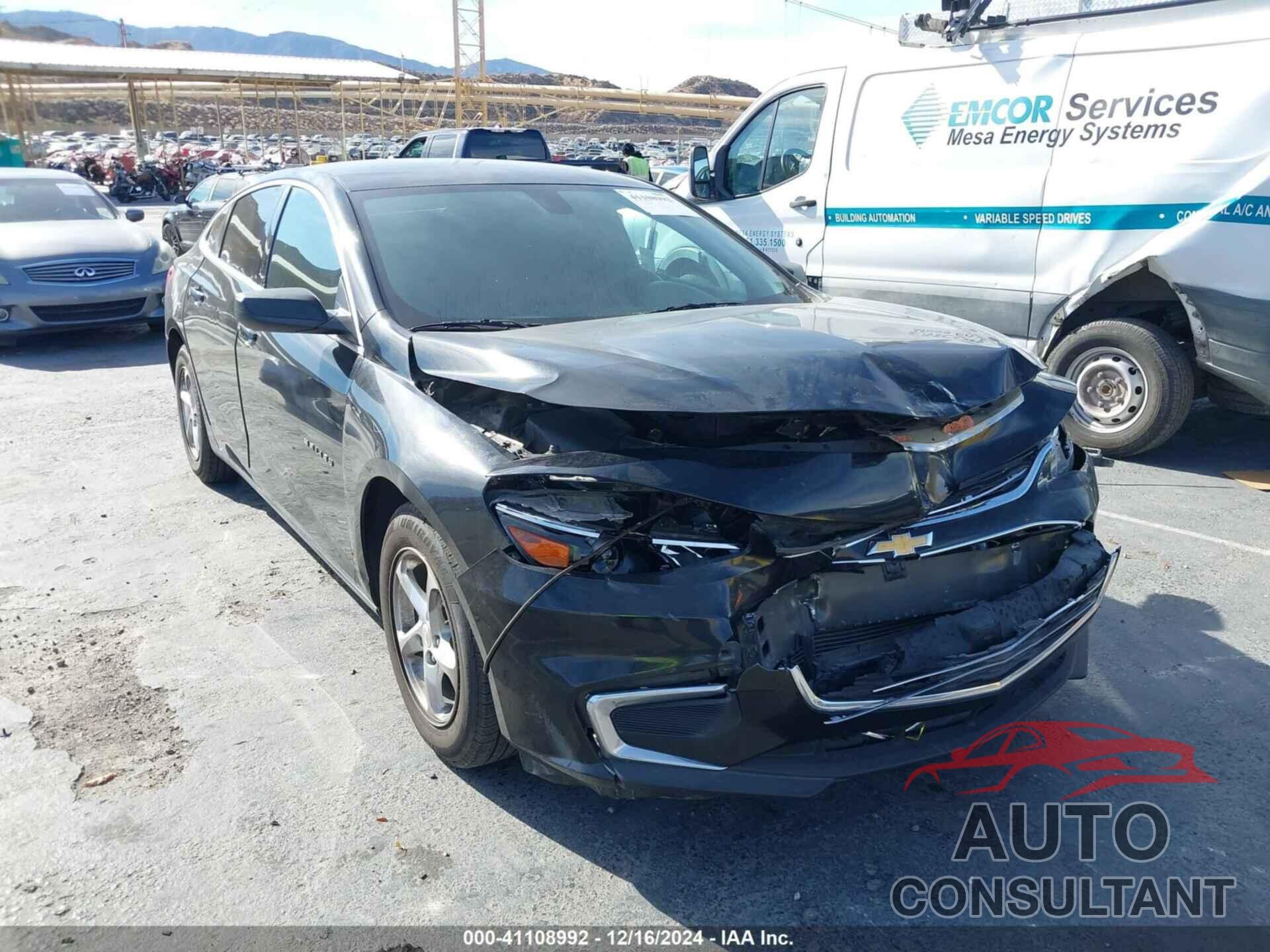 CHEVROLET MALIBU 2018 - 1G1ZB5ST9JF204034