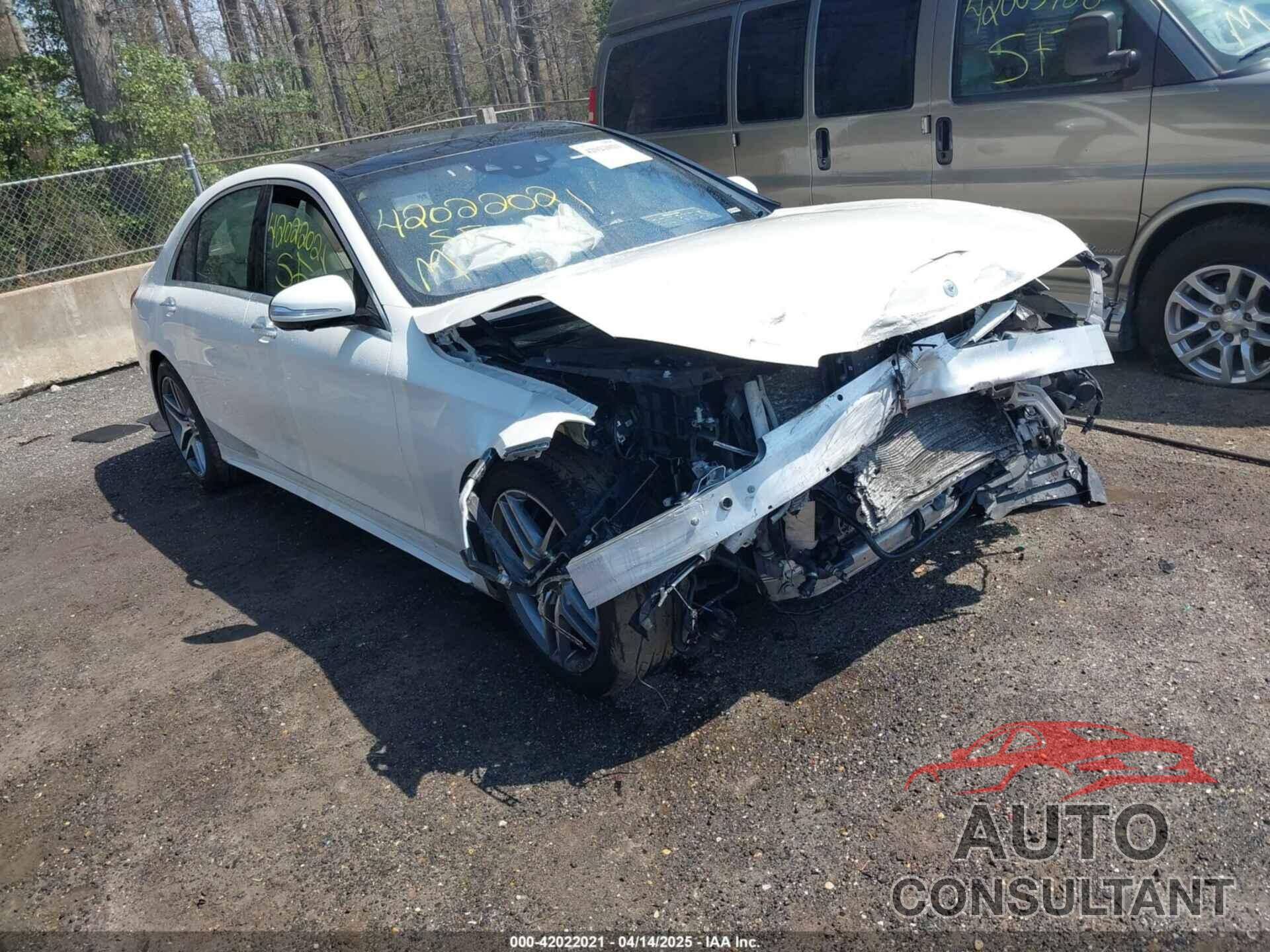 MERCEDES-BENZ S 560 2020 - WDDUG8GB1LA517024