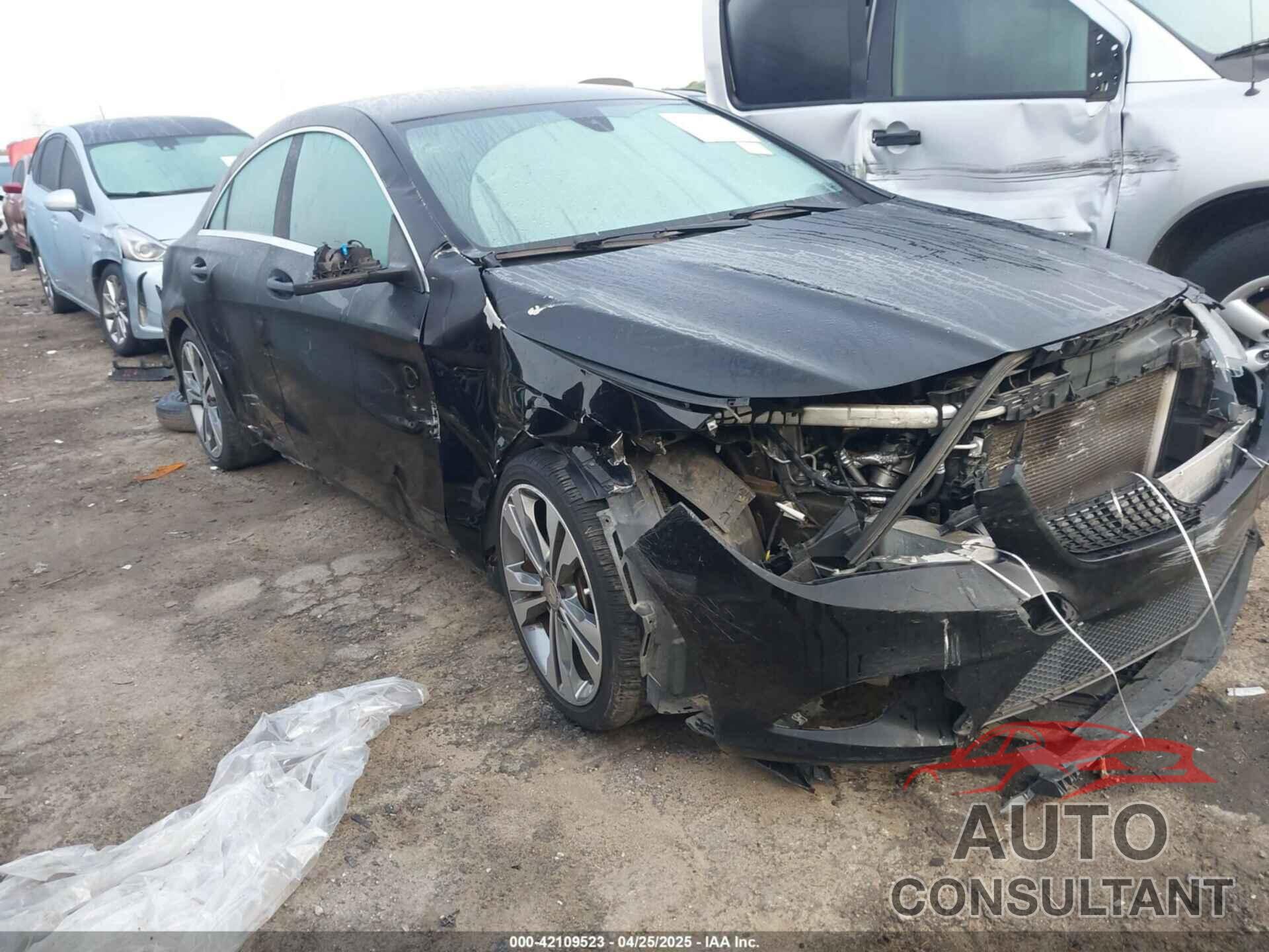 MERCEDES-BENZ CLA 250 2015 - WDDSJ4EB5FN259043