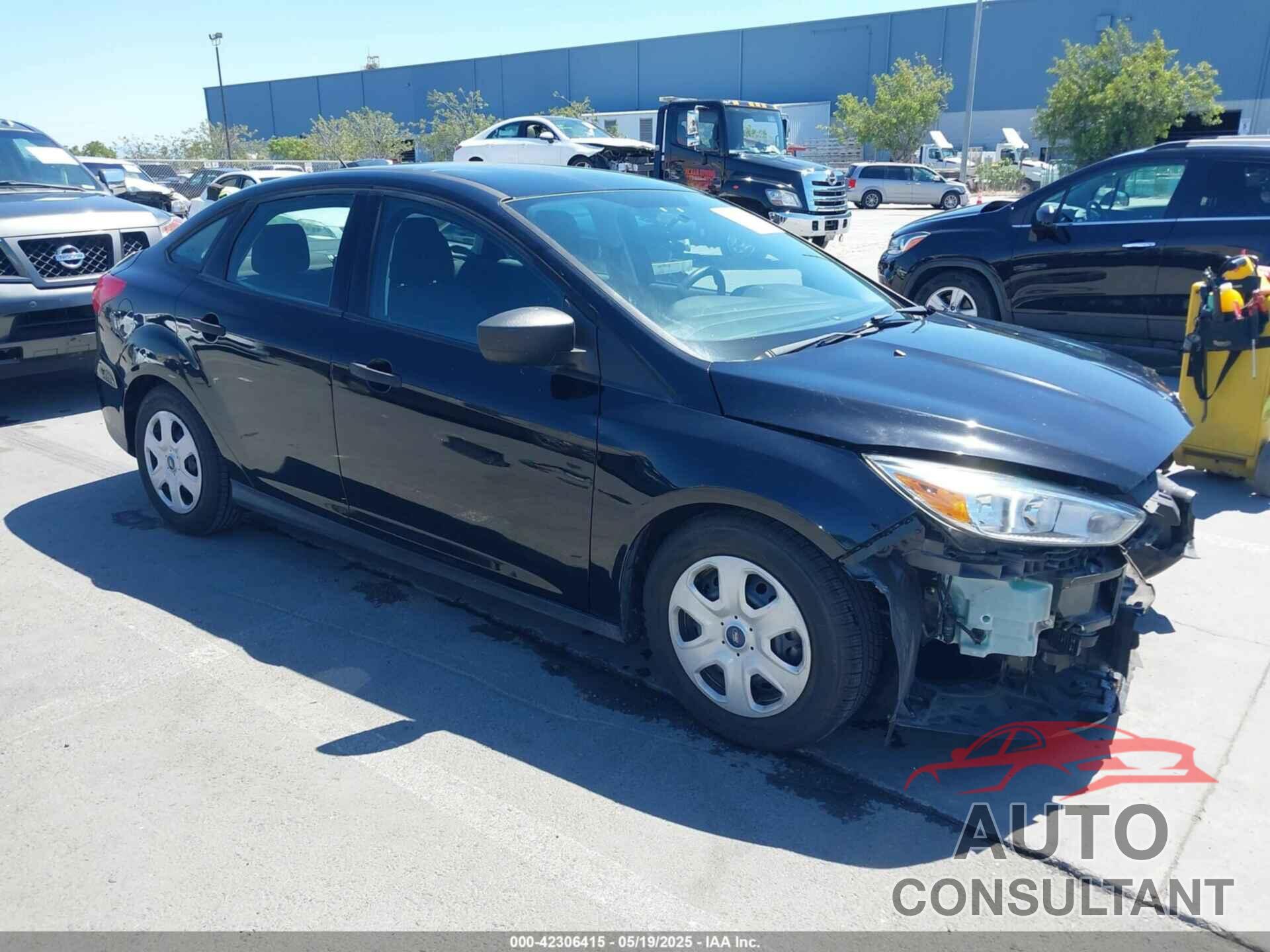 FORD FOCUS 2016 - 1FADP3E26GL293913
