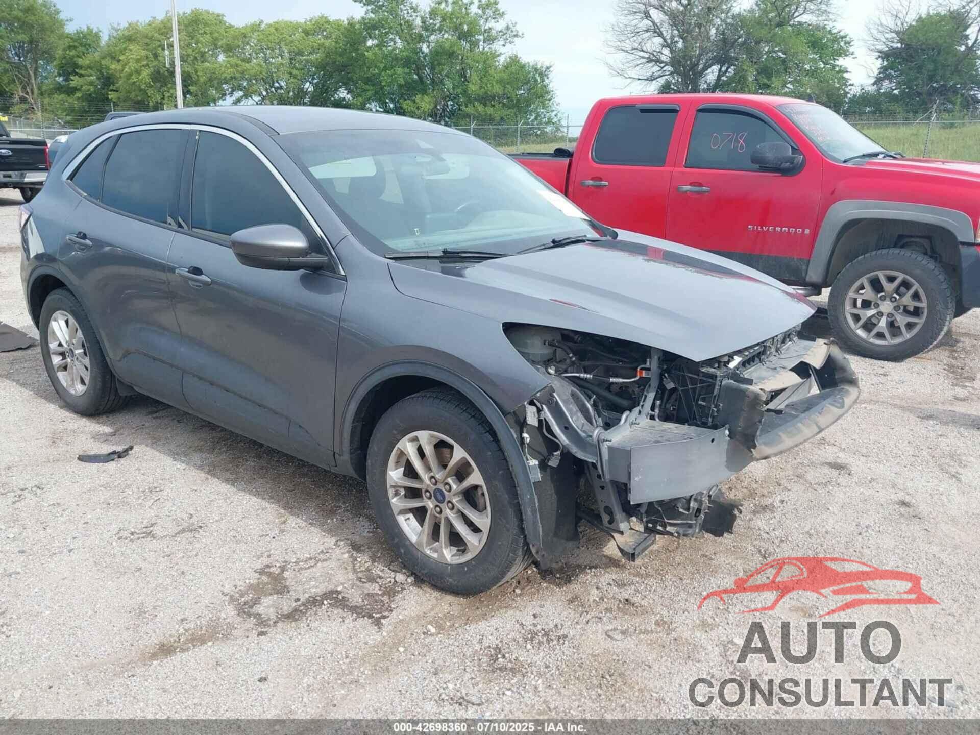 FORD ESCAPE 2021 - 1FMCU0G63MUA07143