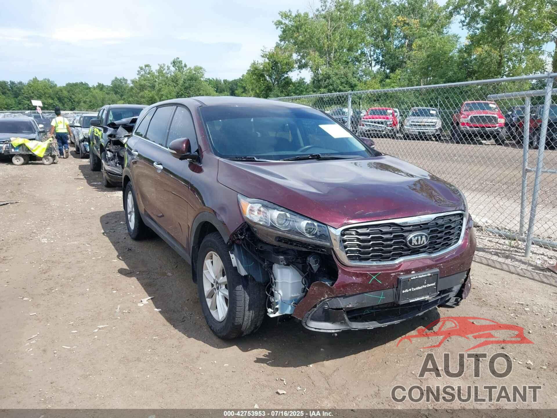 KIA SORENTO 2019 - 5XYPG4A35KG437466