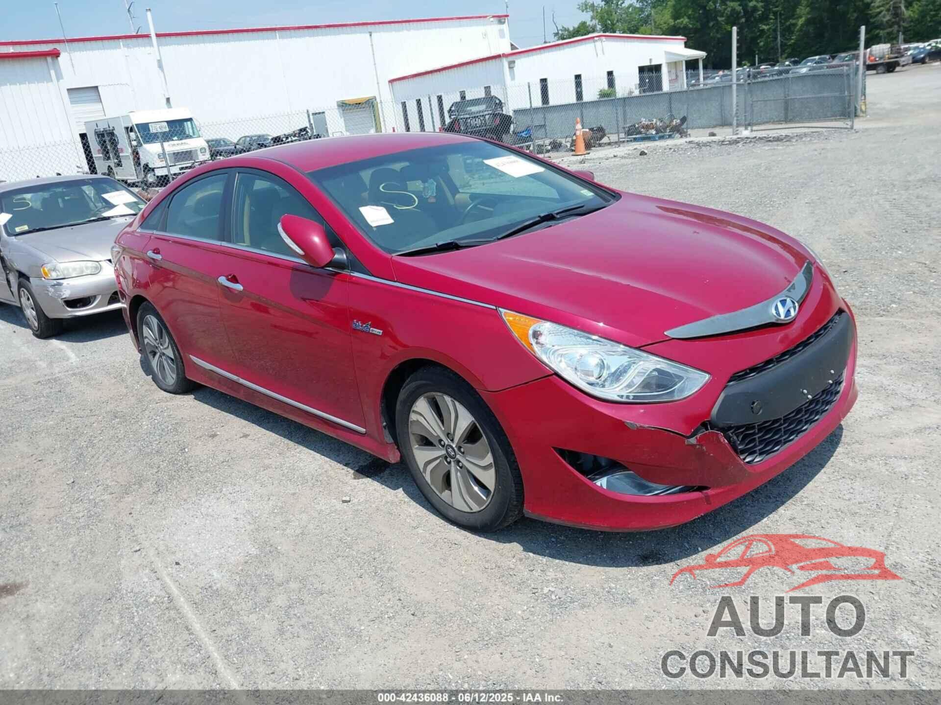 HYUNDAI SONATA HYBRID 2013 - KMHEC4A42DA080614