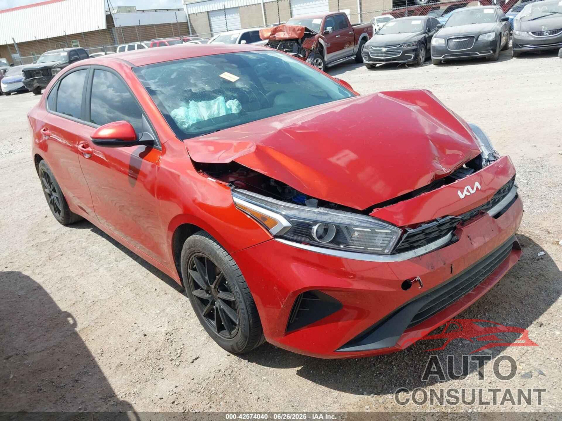 KIA FORTE 2023 - 3KPF24AD8PE670796