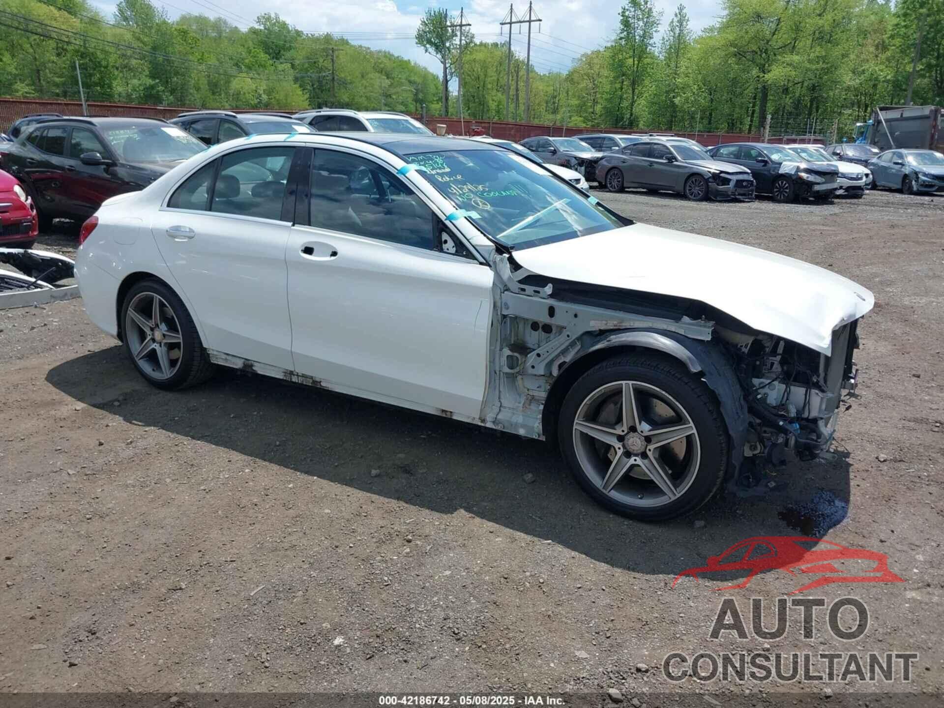 MERCEDES-BENZ C 300 2016 - 55SWF4KB8GU155114